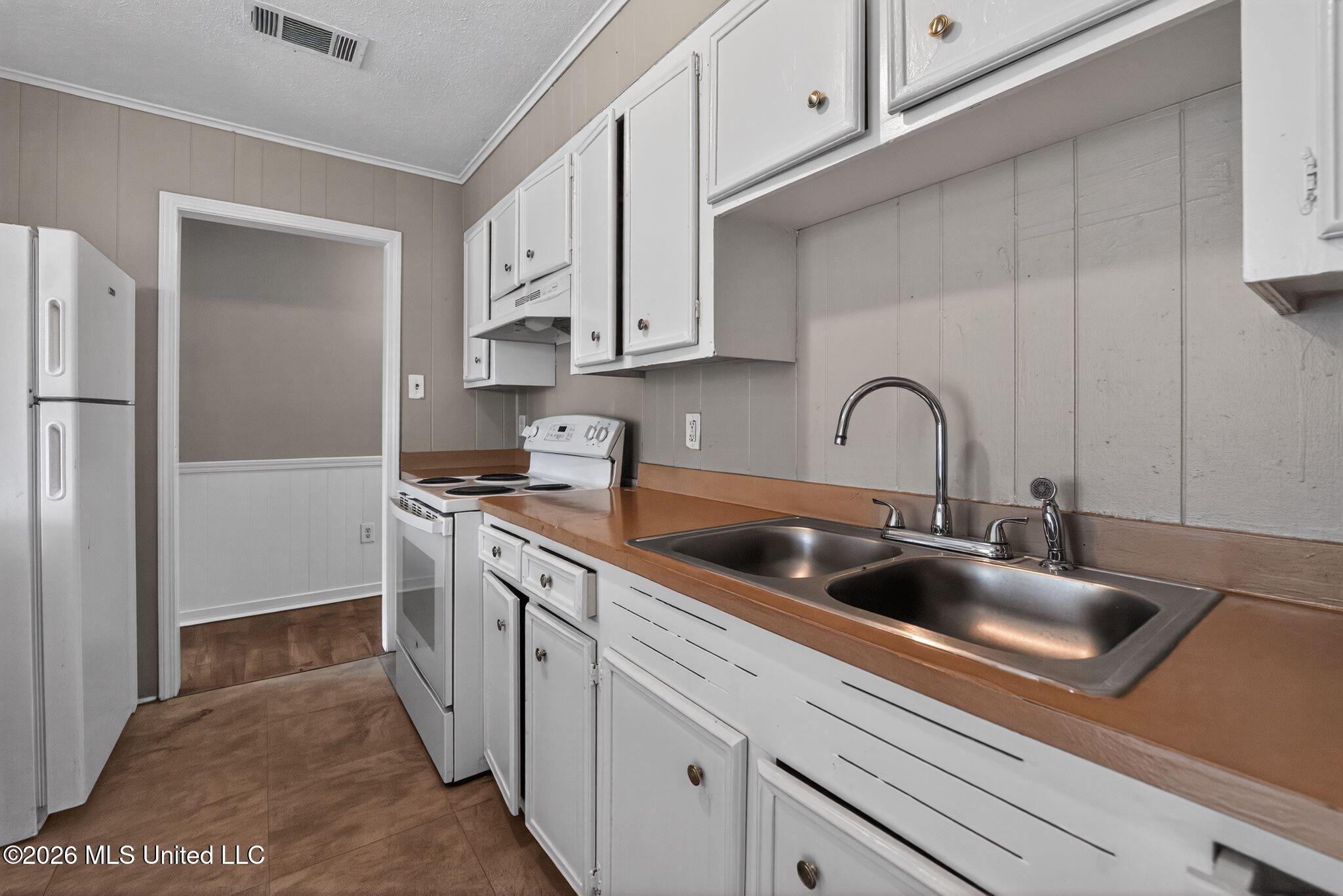 4597 Kirkley Drive Property Photo 32