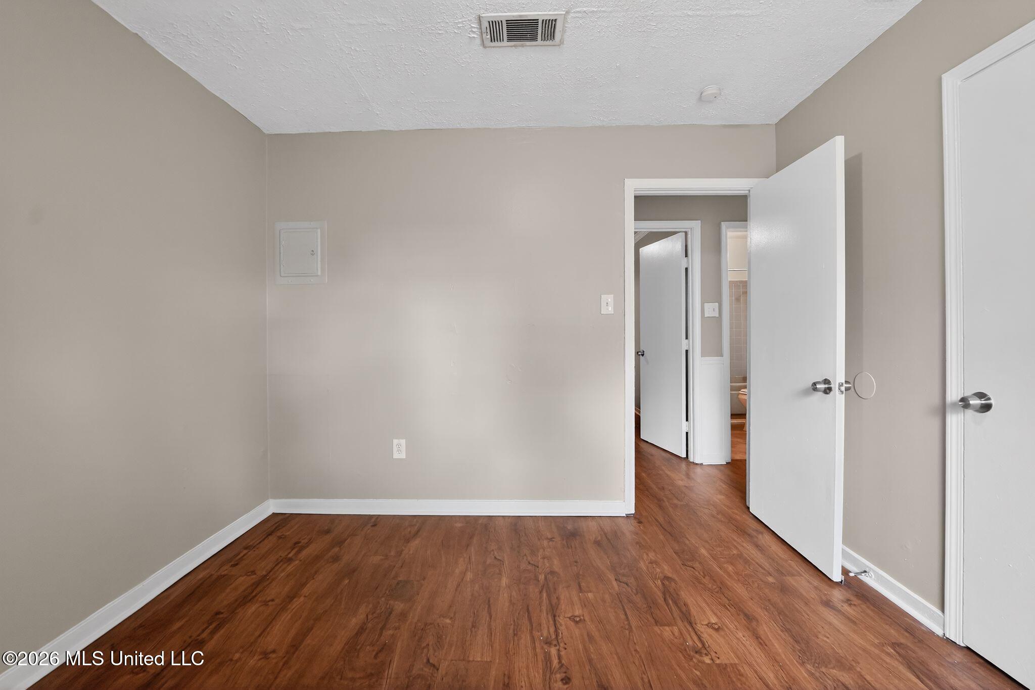 4597 Kirkley Drive Property Photo 37