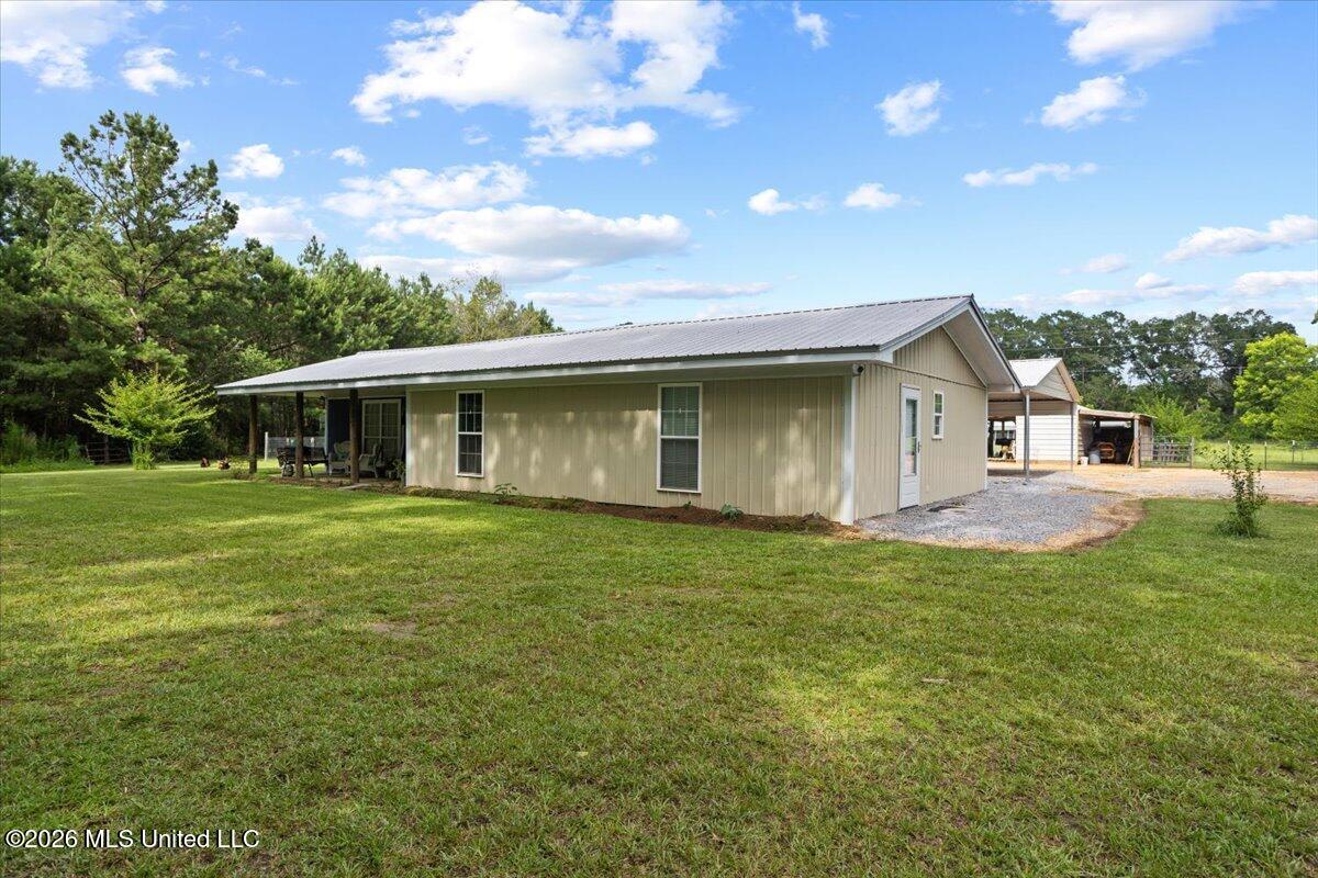 66 Bell Road Property Photo 2