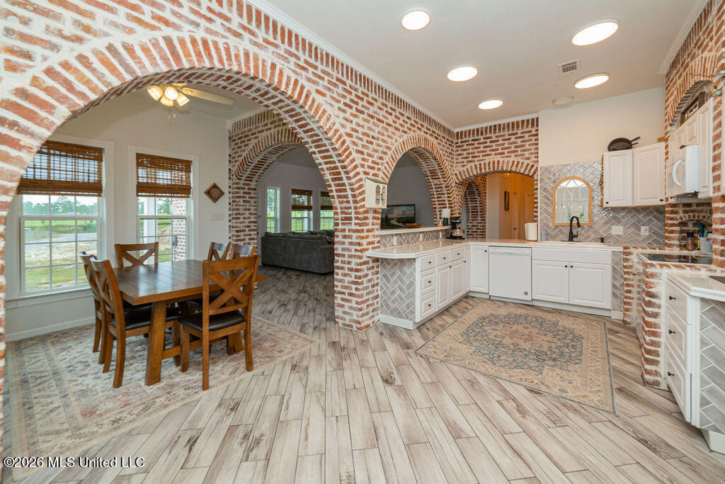 22190 Road 357 Property Photo 17