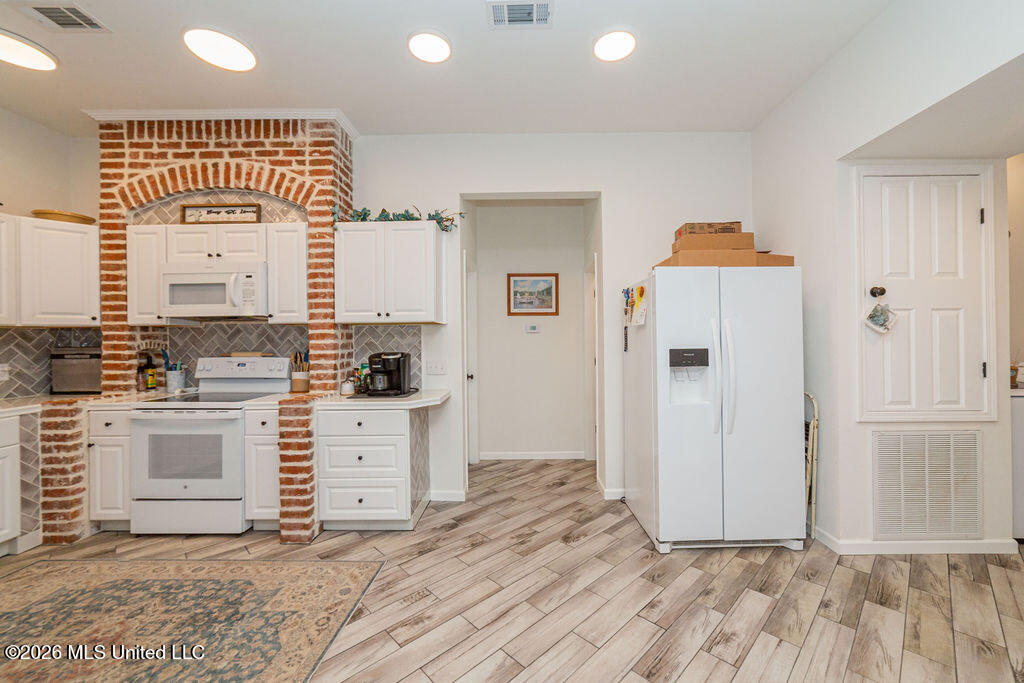 22190 Road 357 Property Photo 23