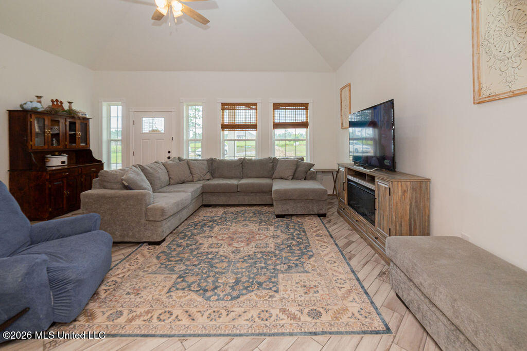 22190 Road 357 Property Photo 51