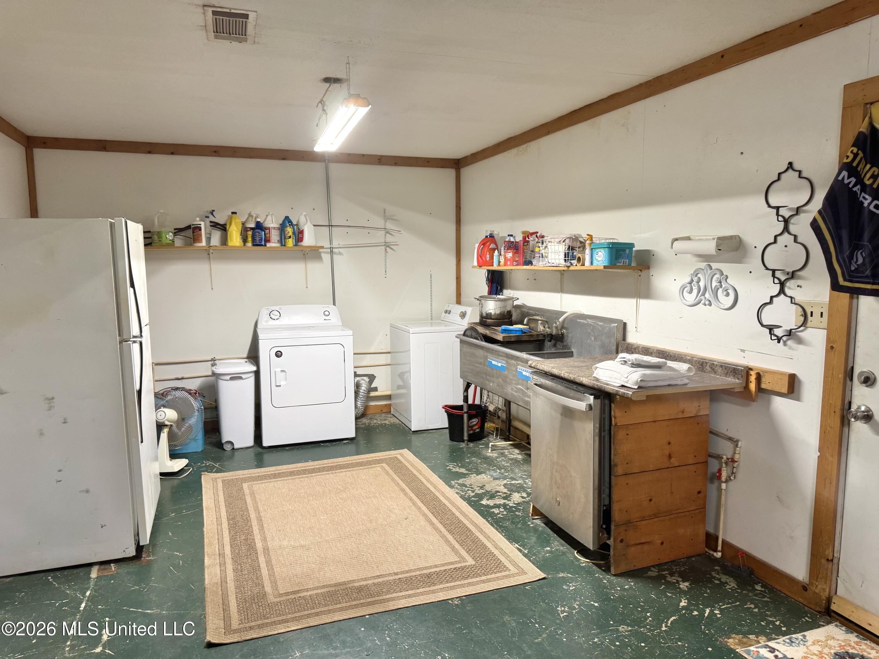 1295 Moon Lake Road Property Photo 17