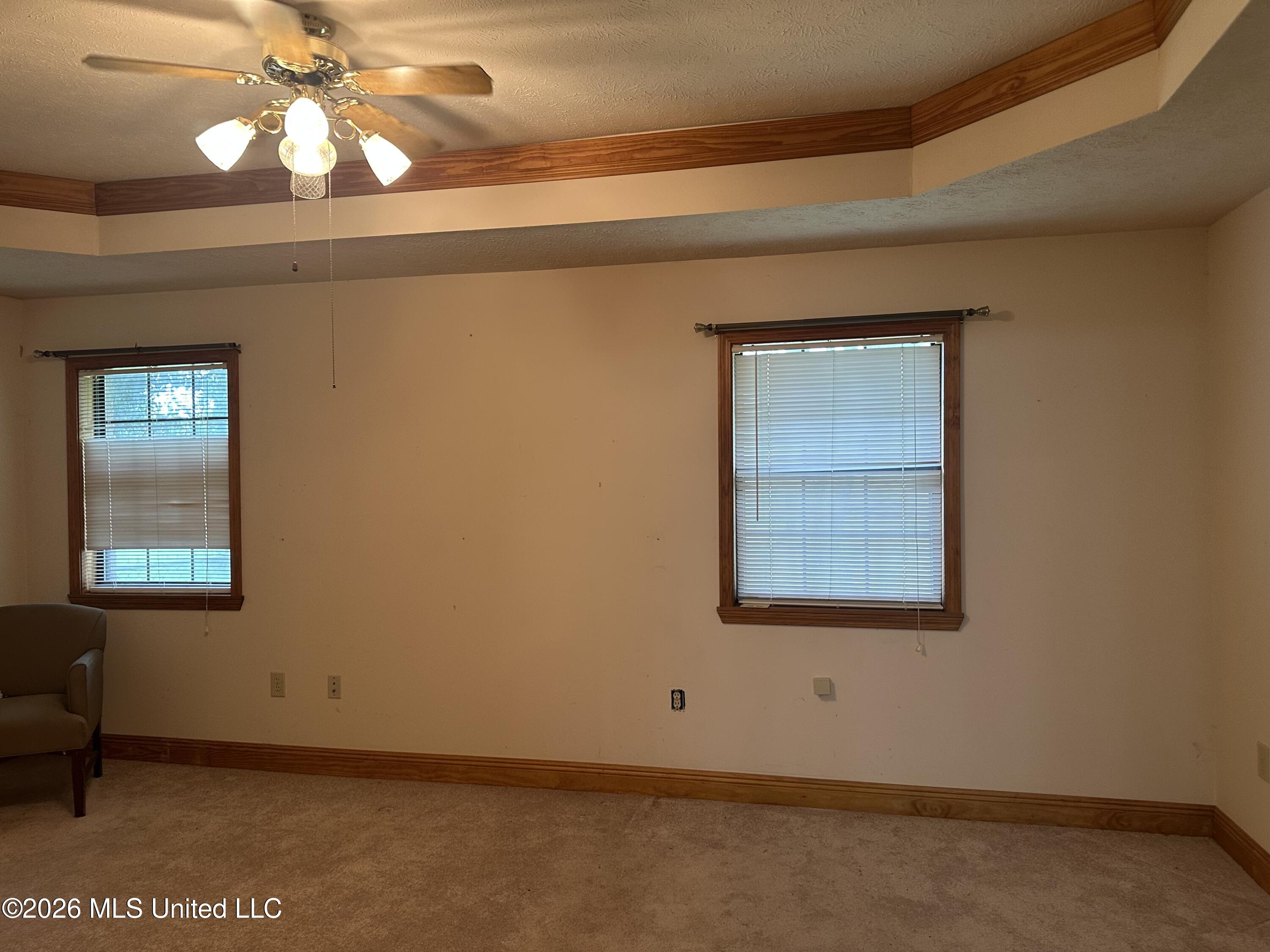 2723 Davis Road Property Photo 16