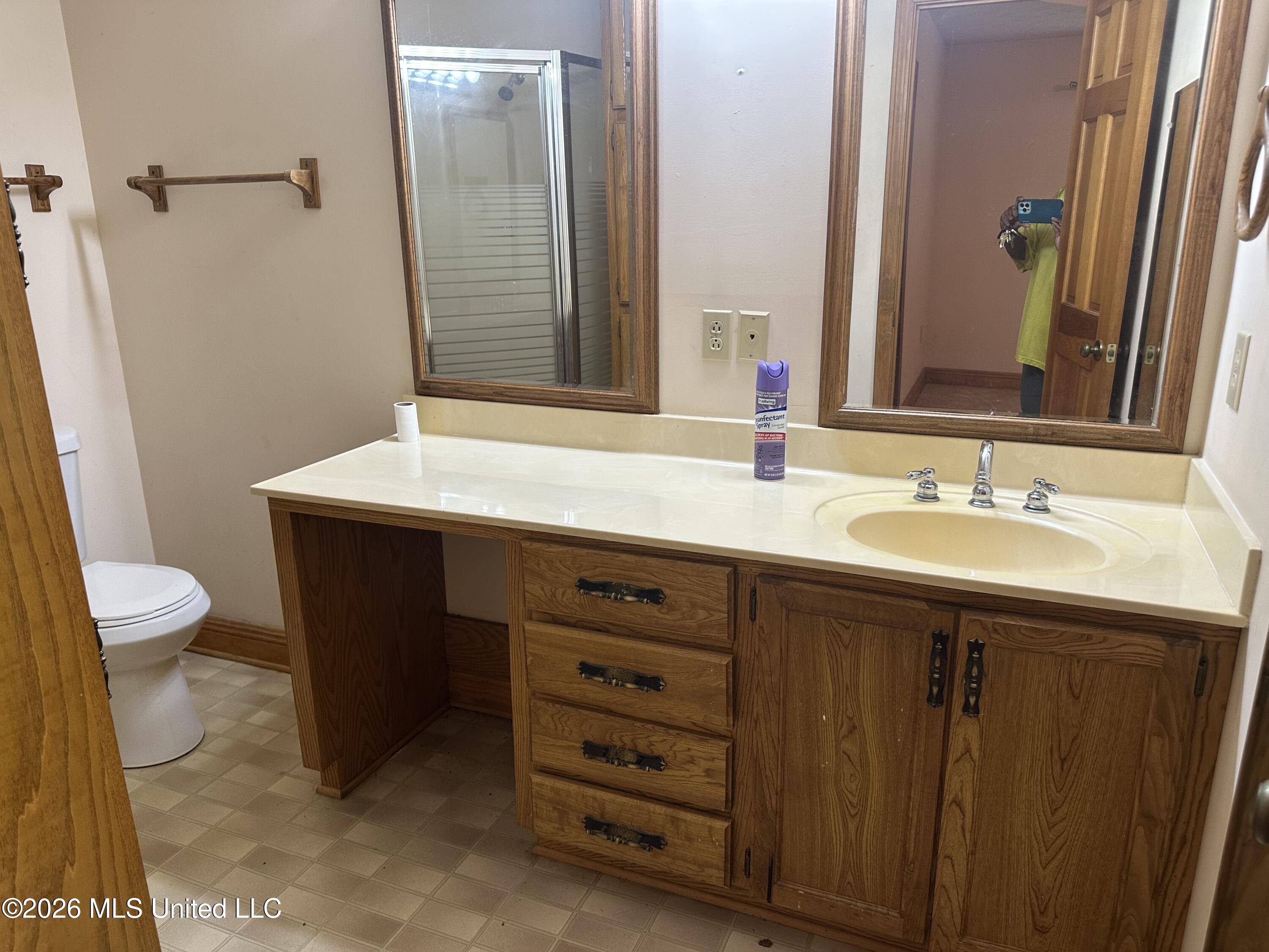 2723 Davis Road Property Photo 19
