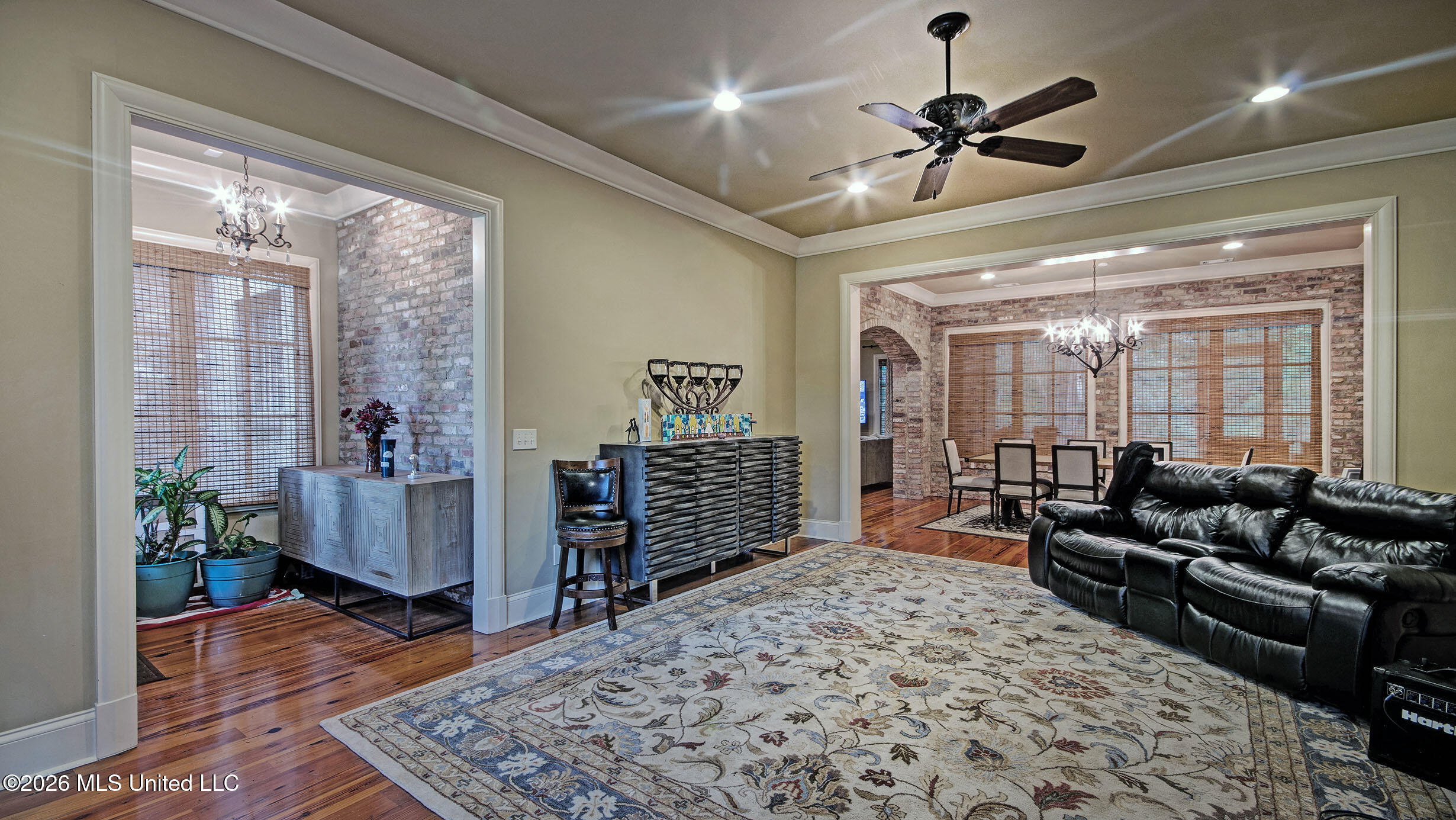 121 Klaas Boulevard Property Photo 7