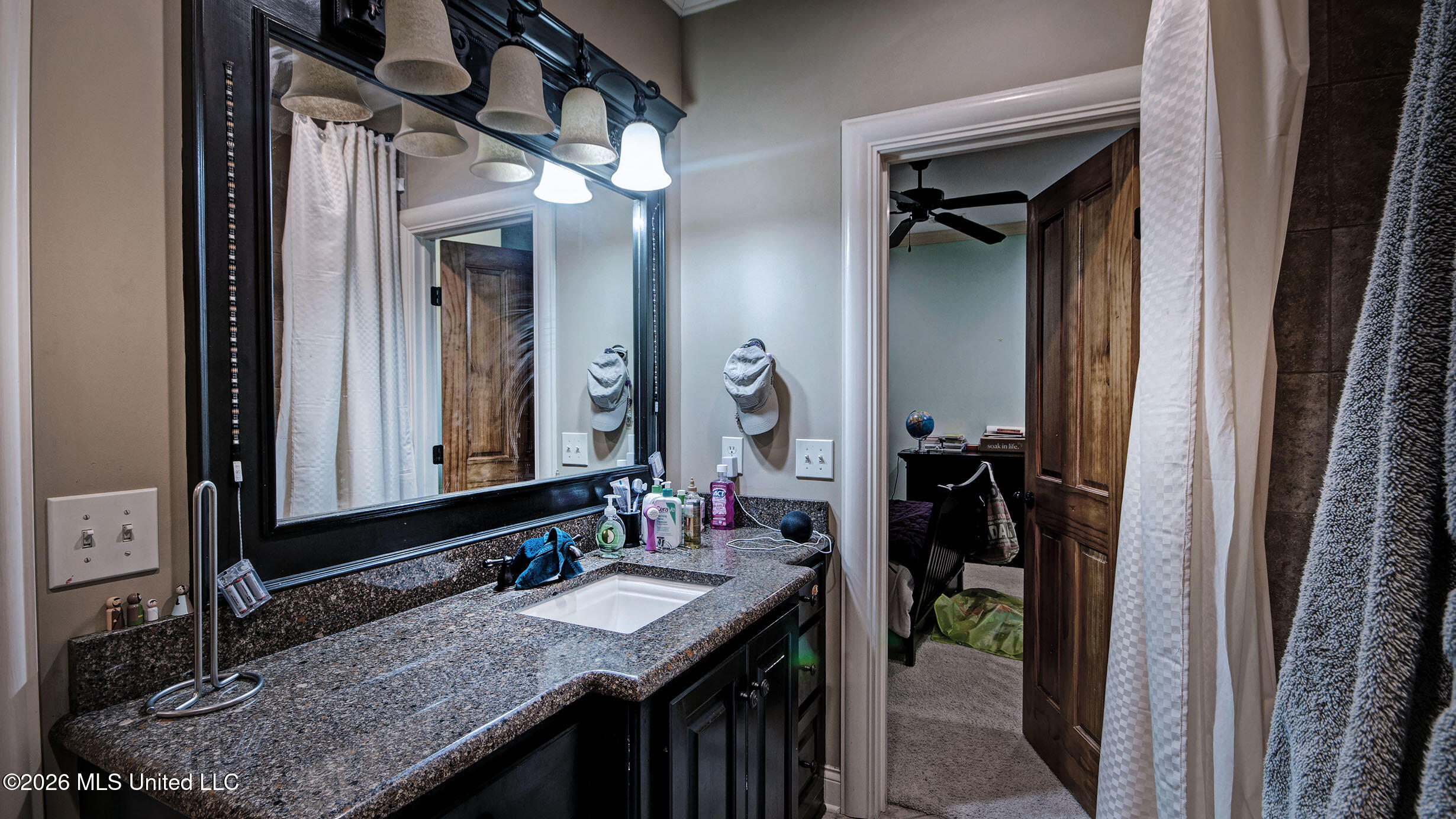 121 Klaas Boulevard Property Photo 31