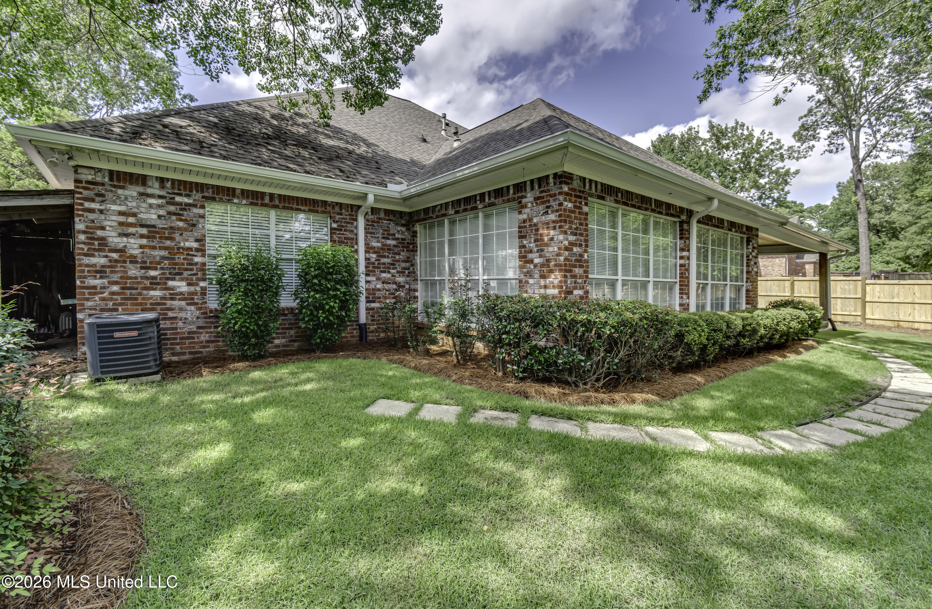 179 Annandale Parkway Property Photo 8