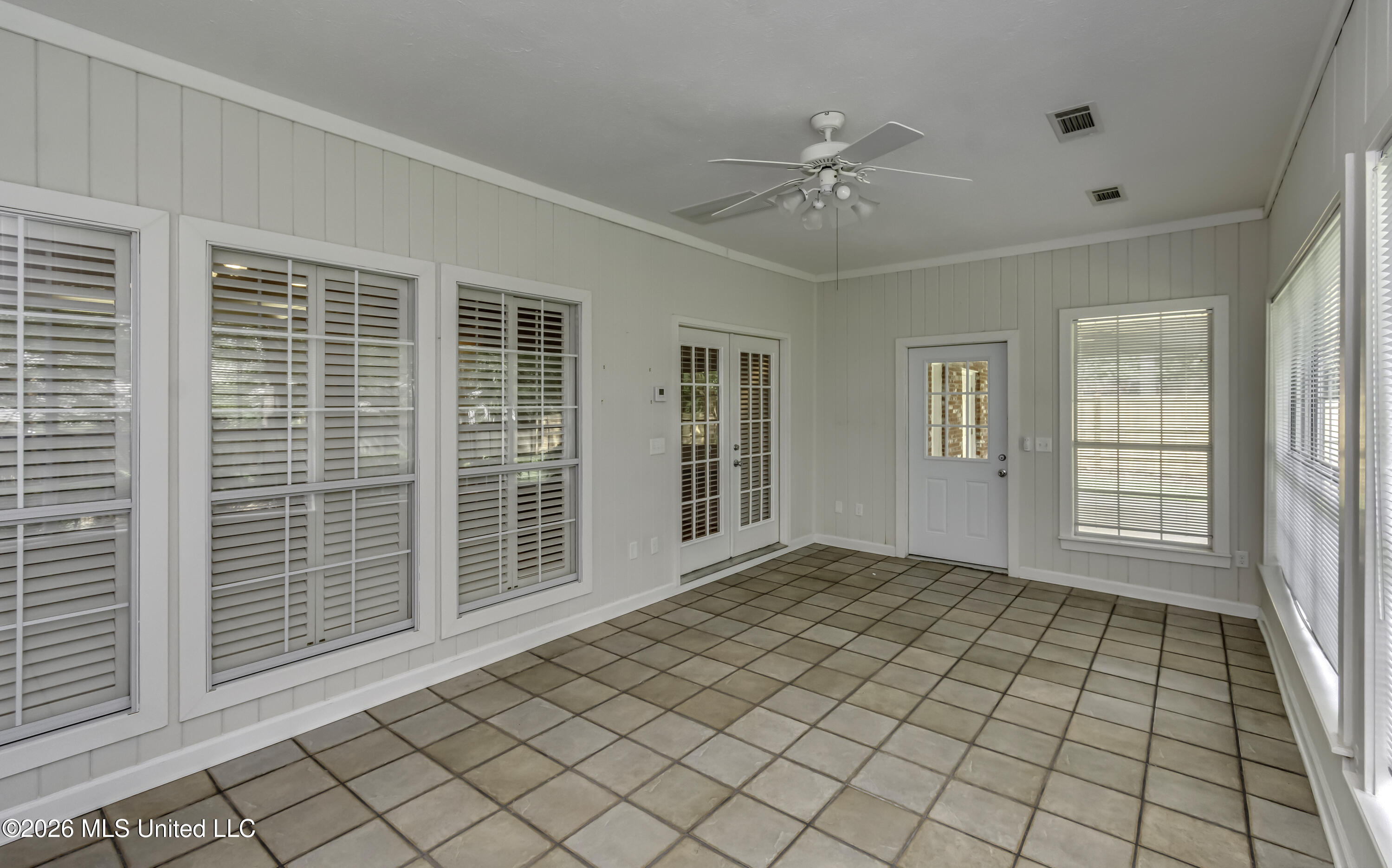 179 Annandale Parkway Property Photo 26