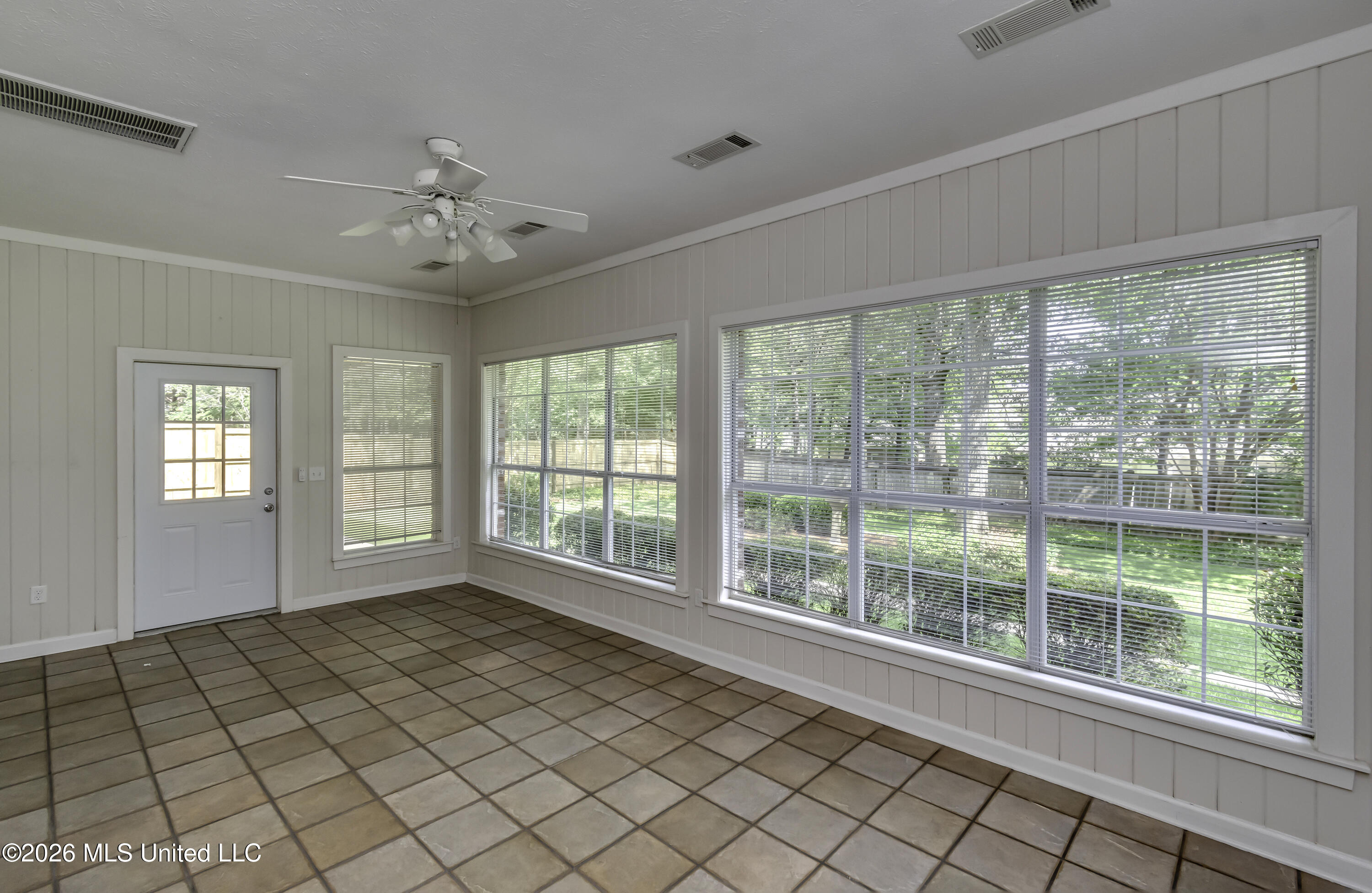 179 Annandale Parkway Property Photo 68