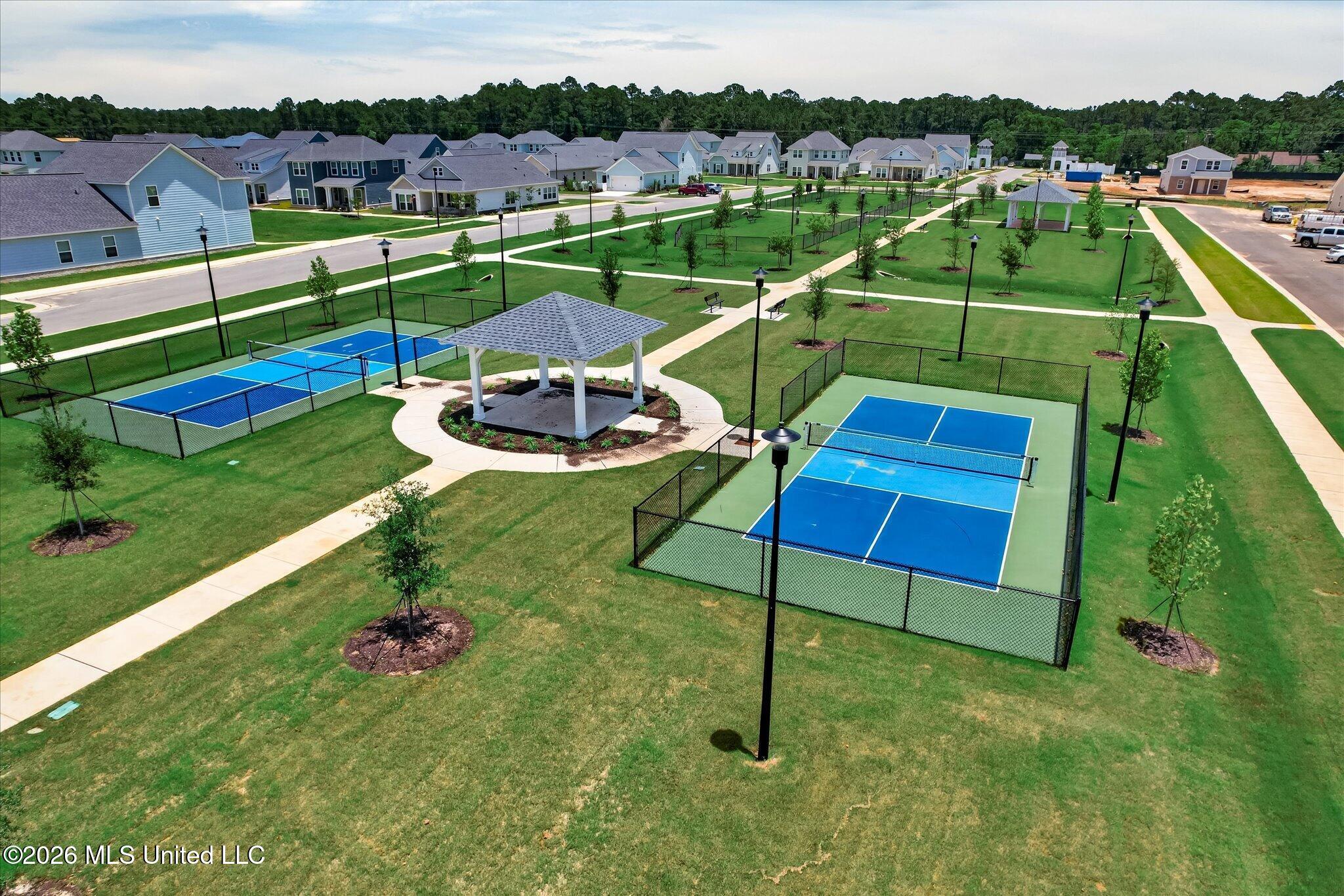 113 Everly Circle Property Photo 4