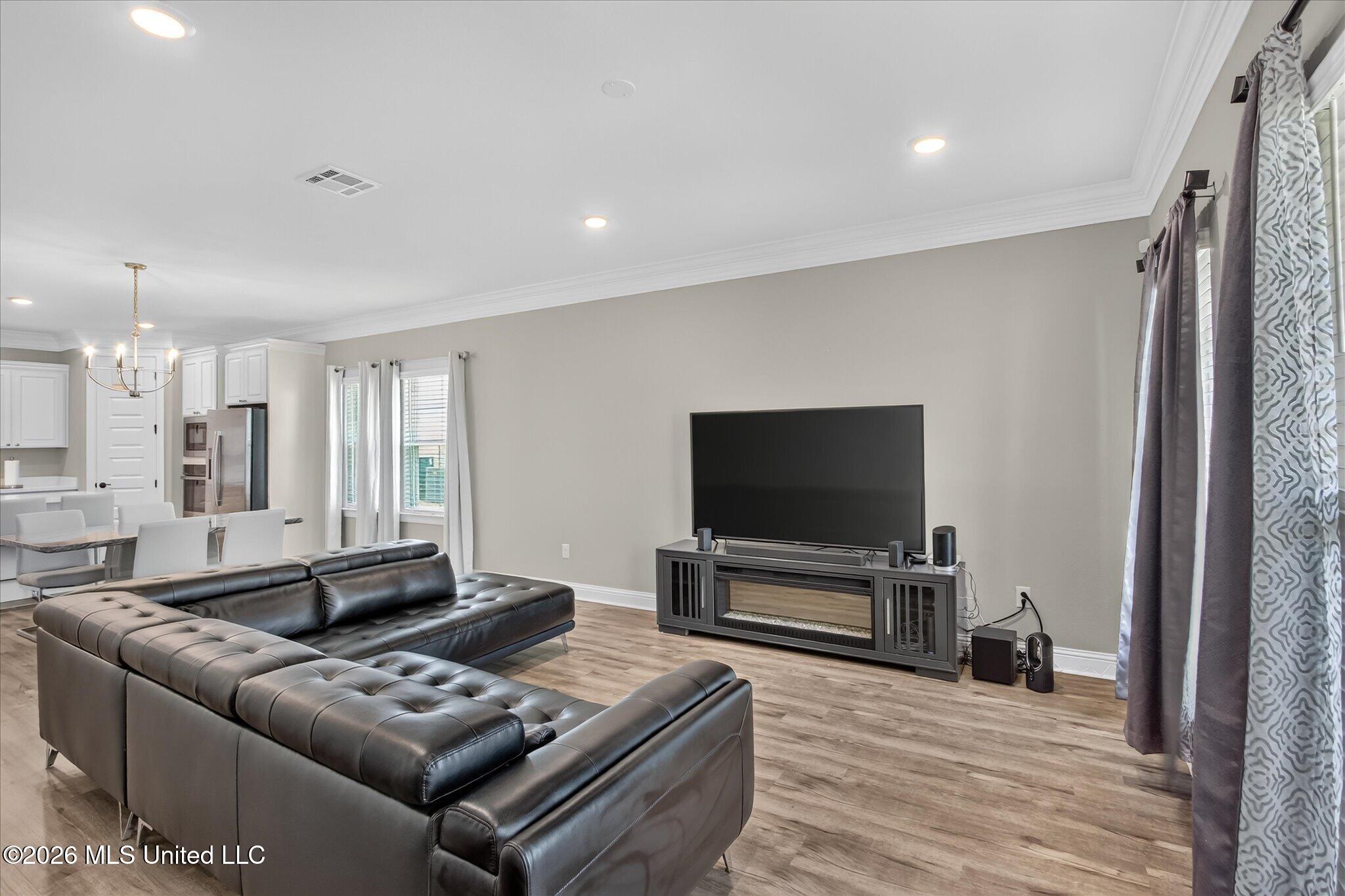 113 Everly Circle Property Photo 11