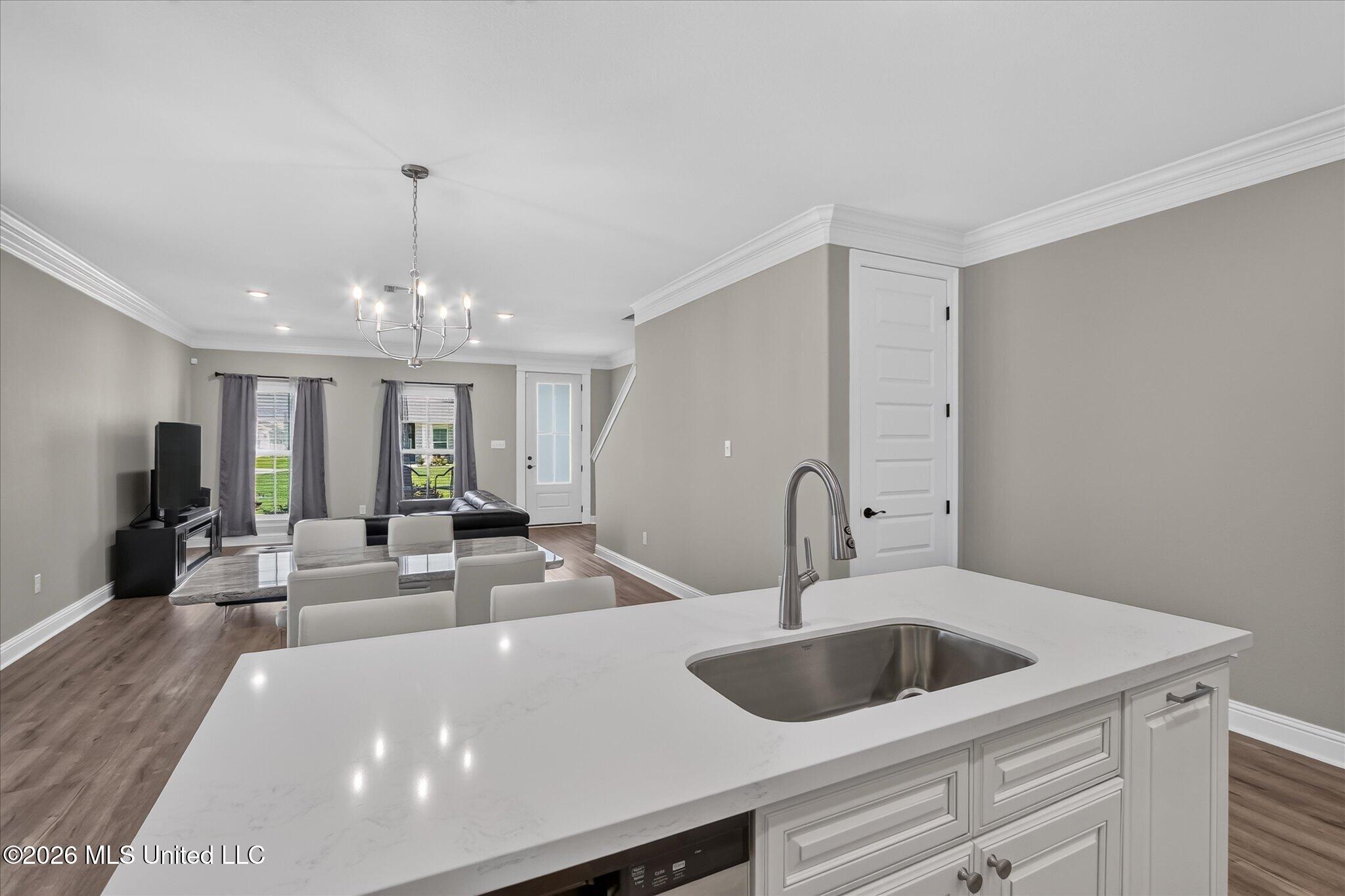 113 Everly Circle Property Photo 15