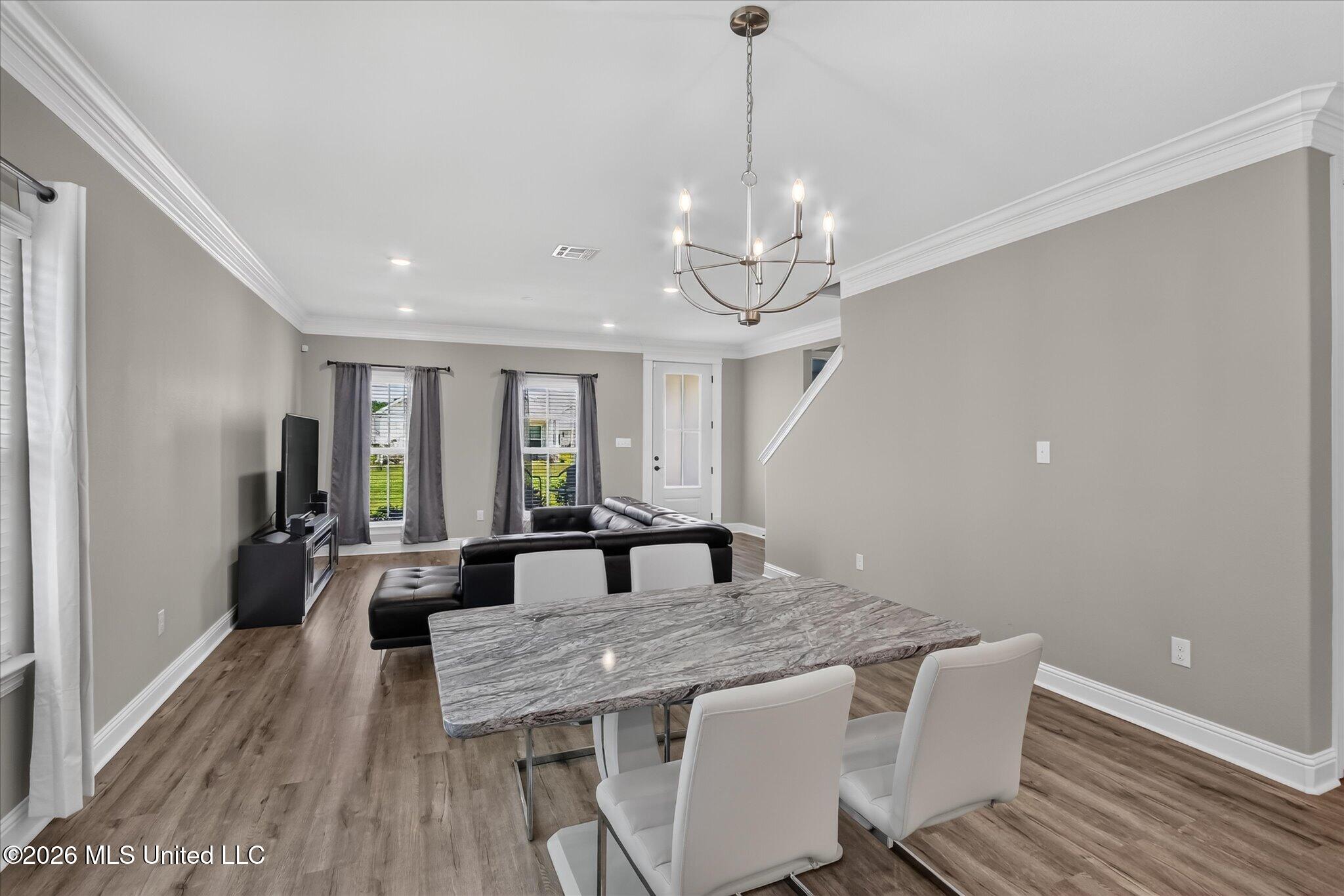 113 Everly Circle Property Photo 18