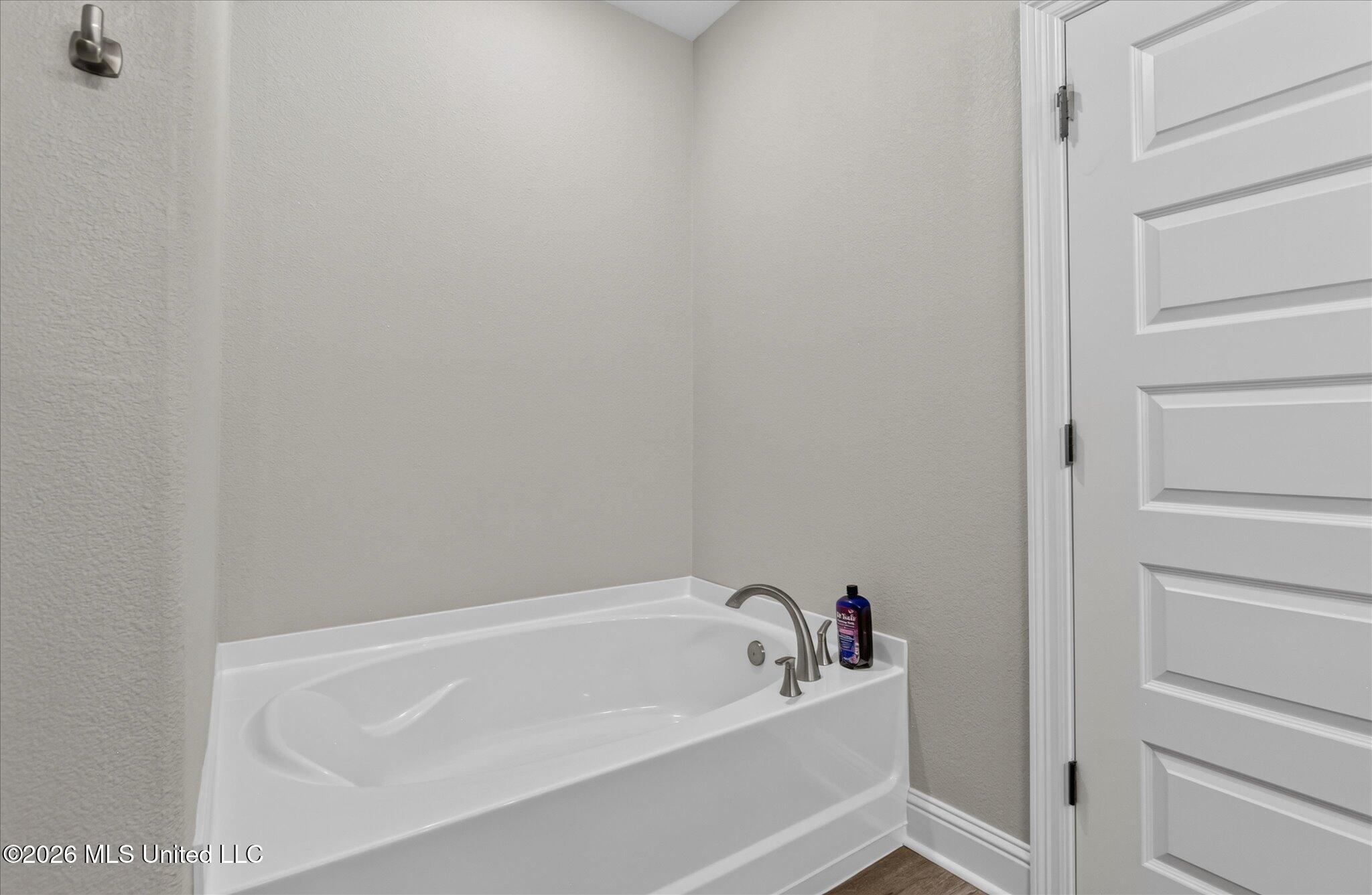 113 Everly Circle Property Photo 22