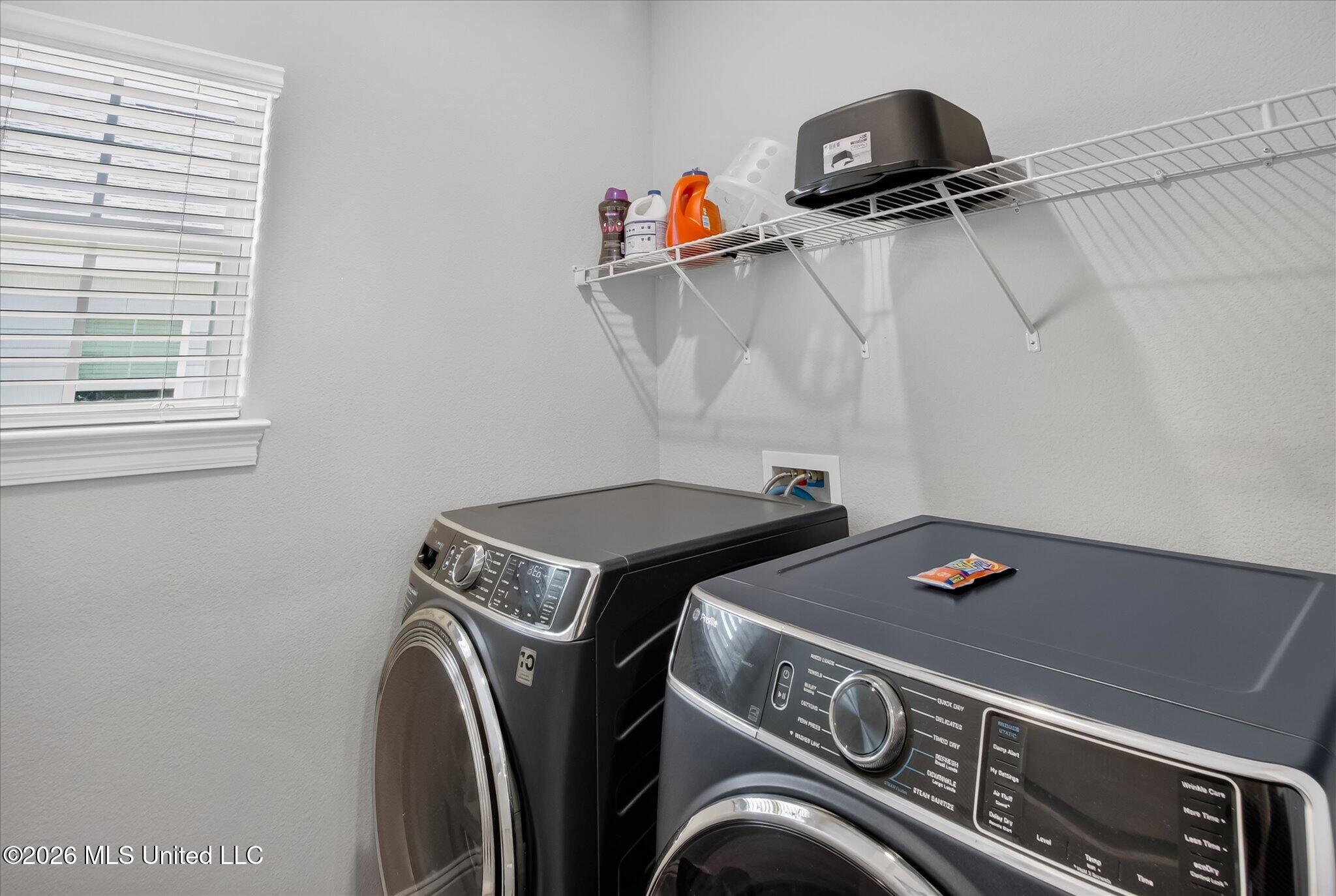 113 Everly Circle Property Photo 38