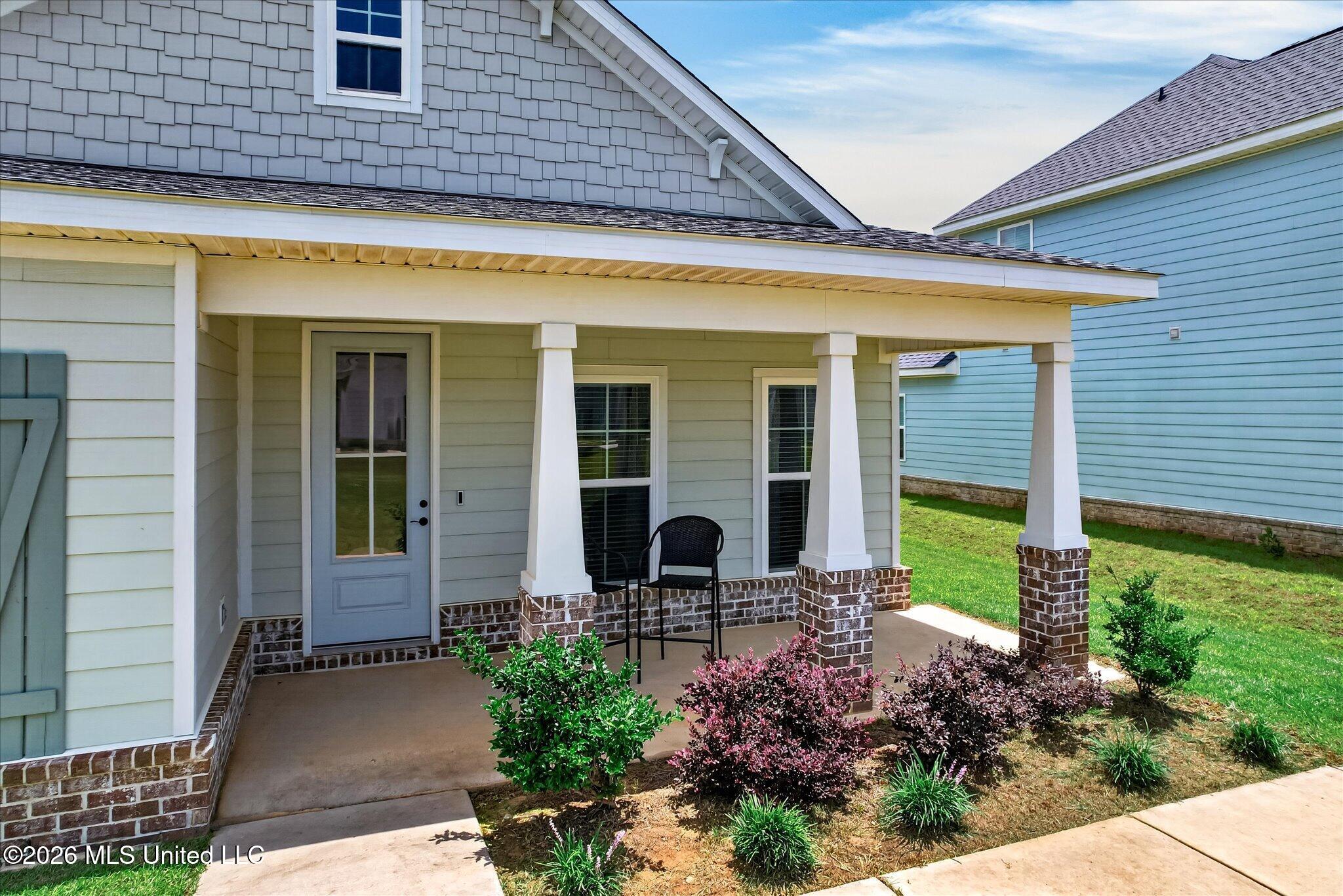 113 Everly Circle Property Photo 48