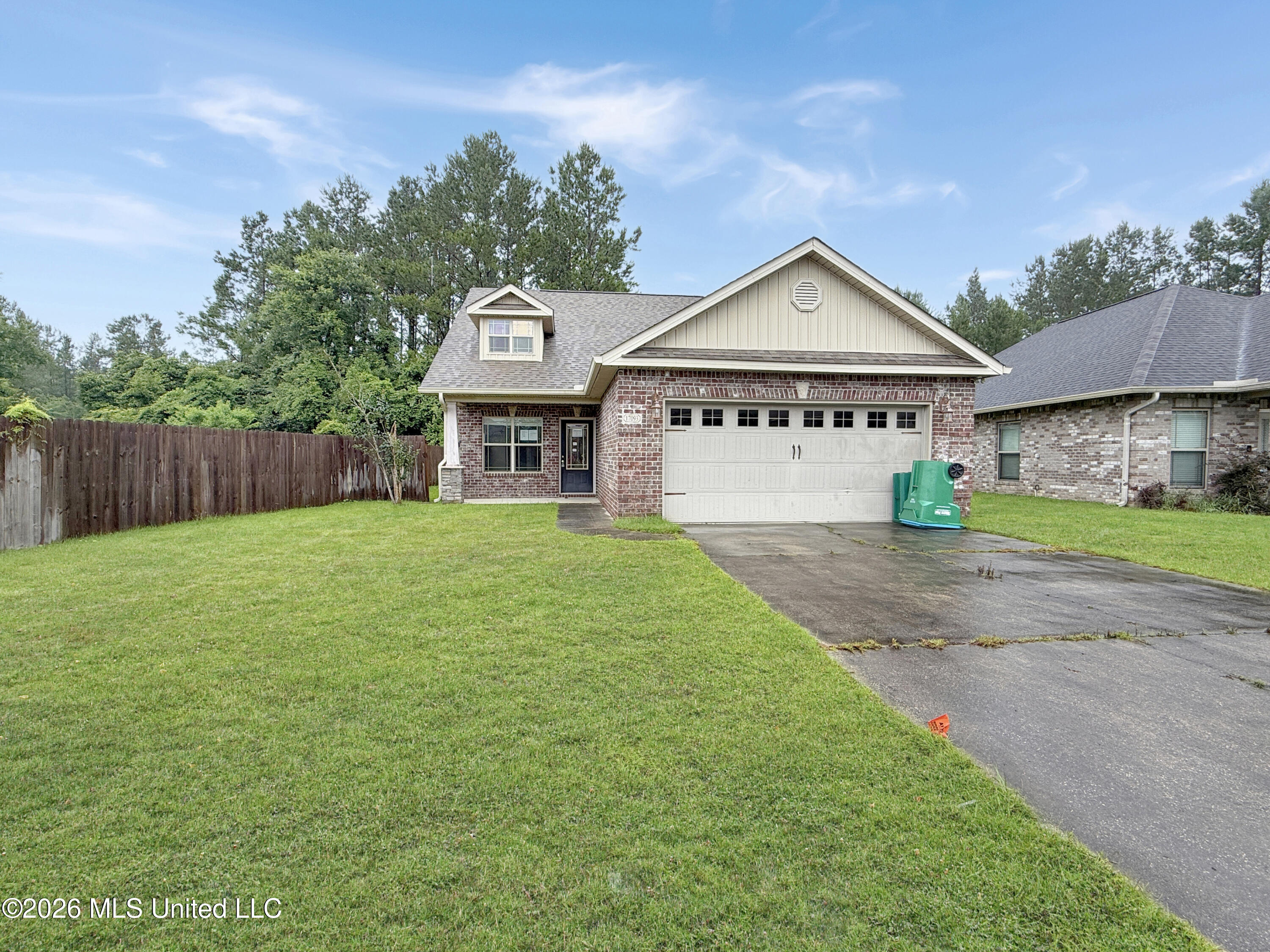 17093 Palm Ridge Drive Property Photo 1