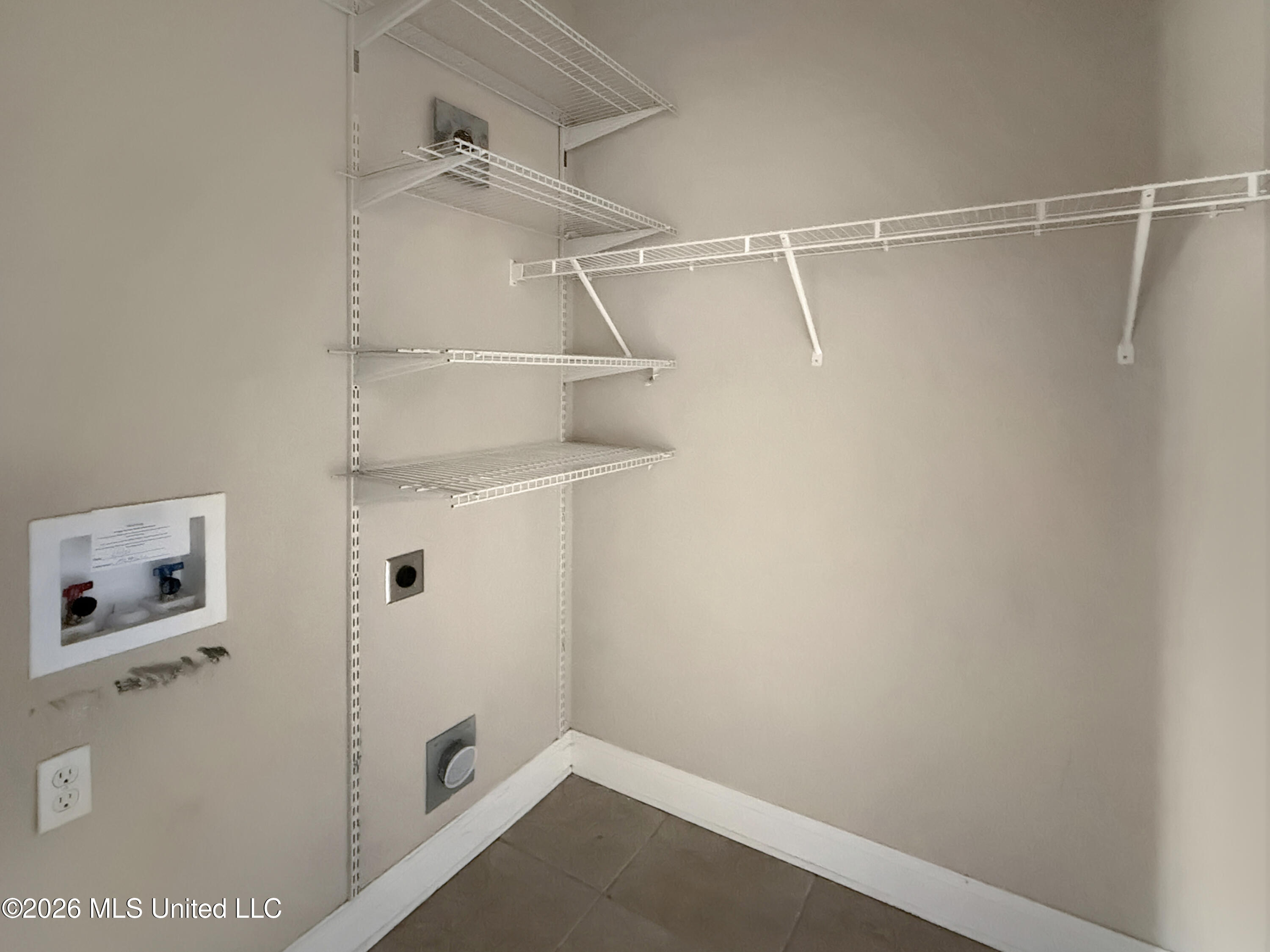 17093 Palm Ridge Drive Property Photo 12