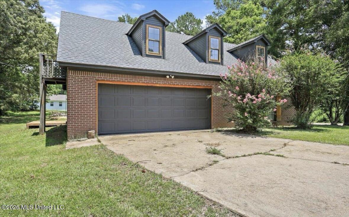 2713 Highway 471 Property Photo 4