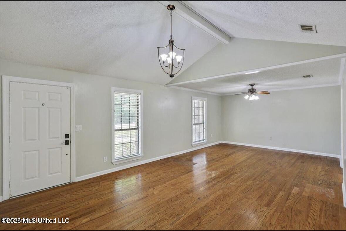 2713 Highway 471 Property Photo 7