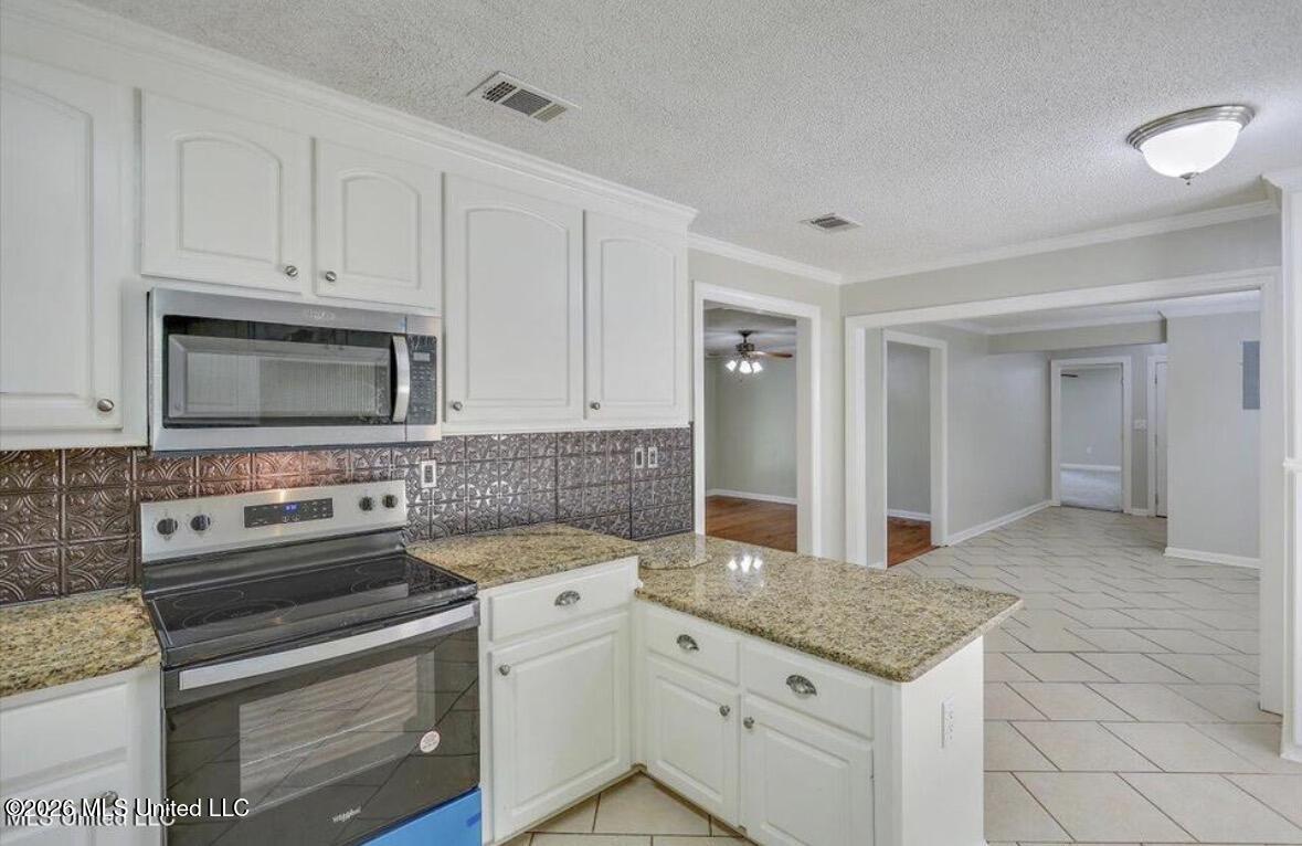 2713 Highway 471 Property Photo 12