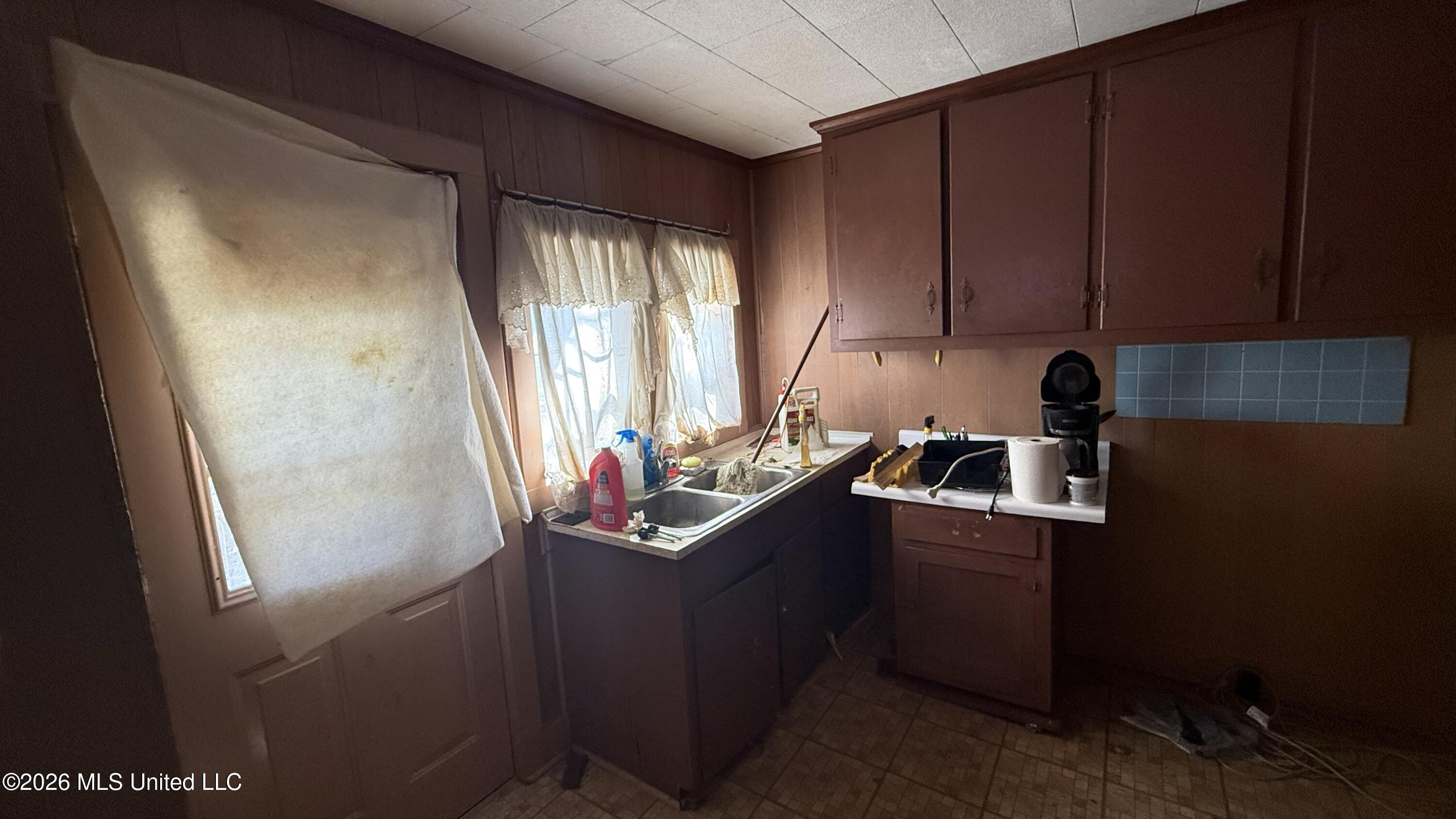516 Highland Street Property Photo 15