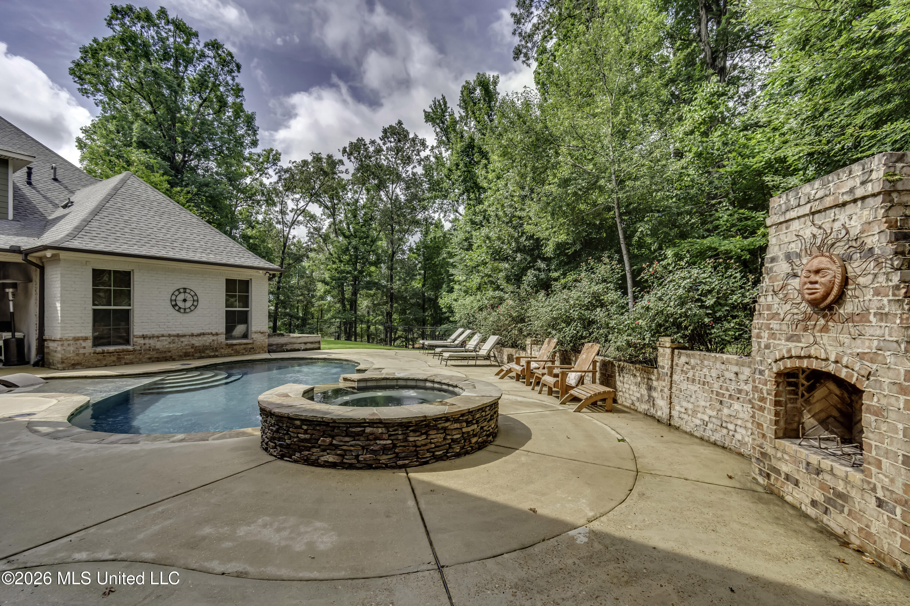 270 Evergreen Drive Property Photo 50