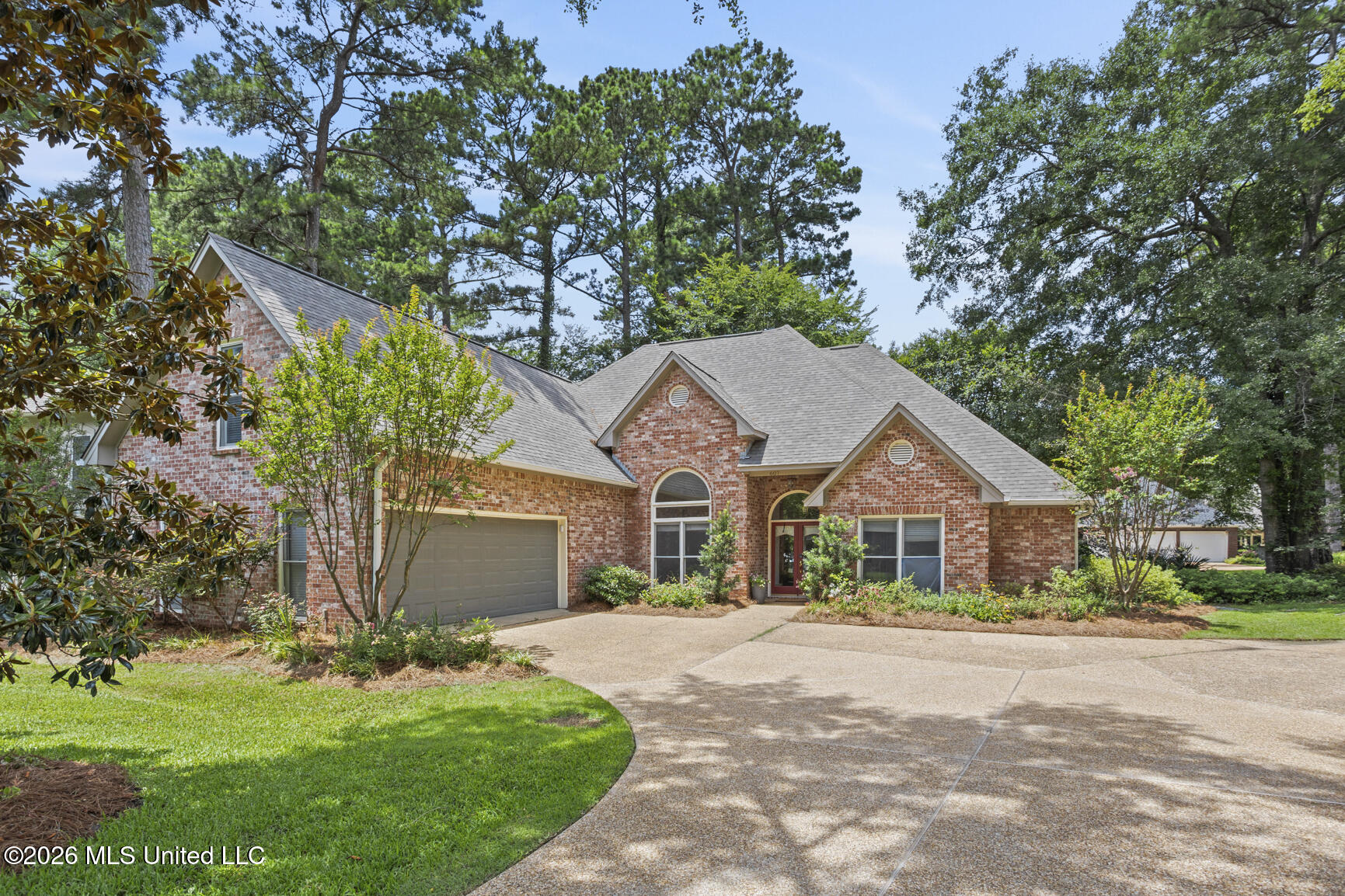 607 Wendover Way Property Photo 1