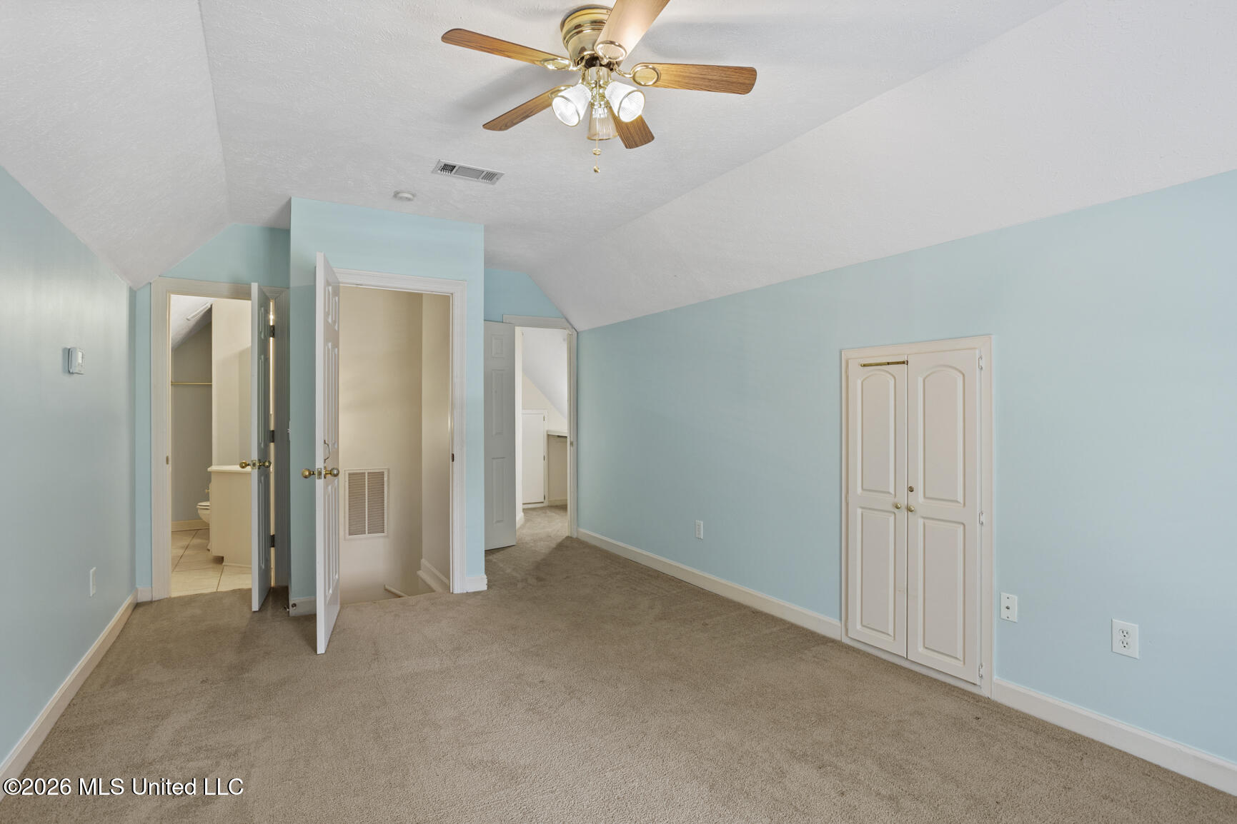 607 Wendover Way Property Photo 40