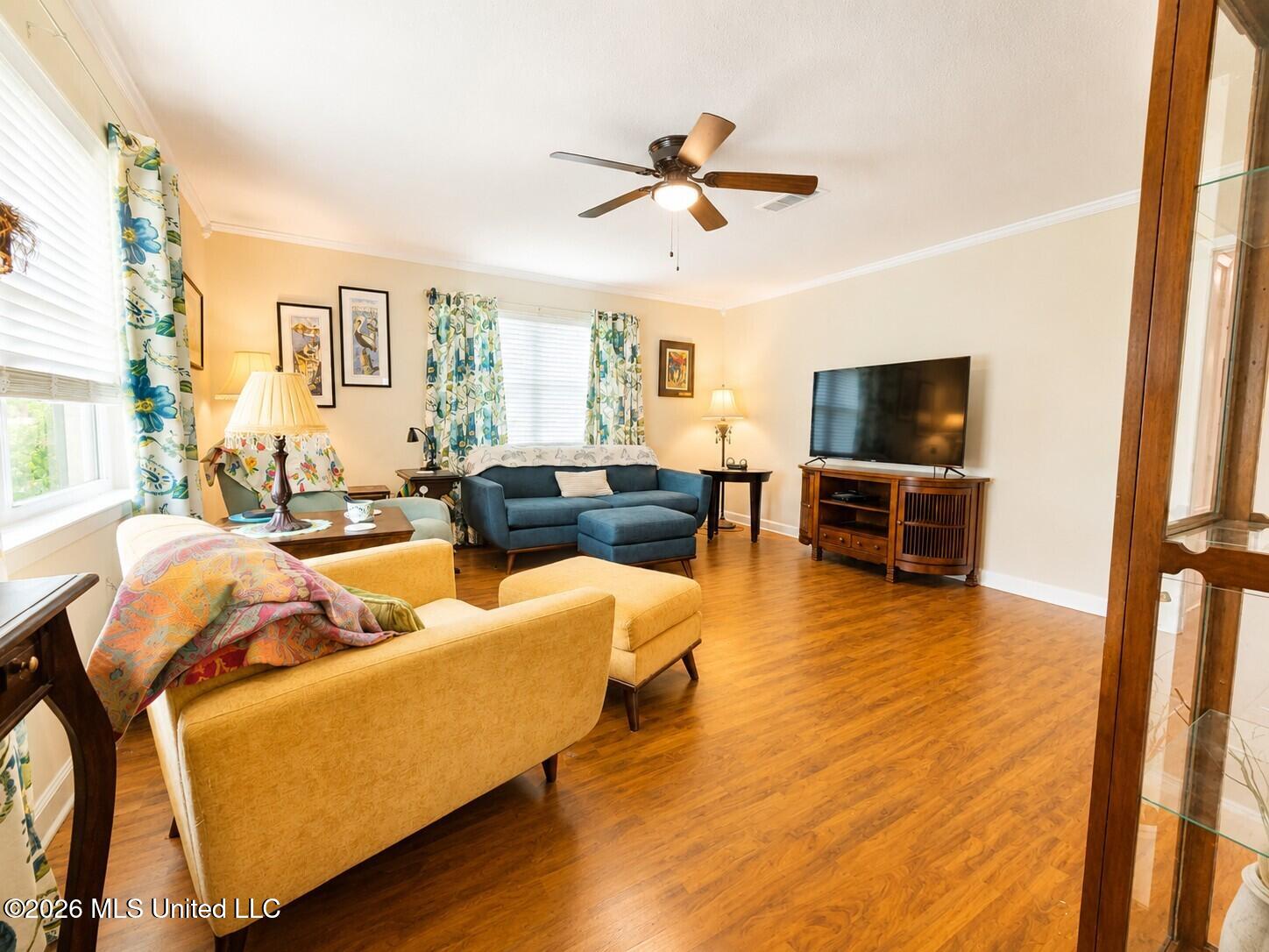 12409 Hanover Drive Property Photo 3