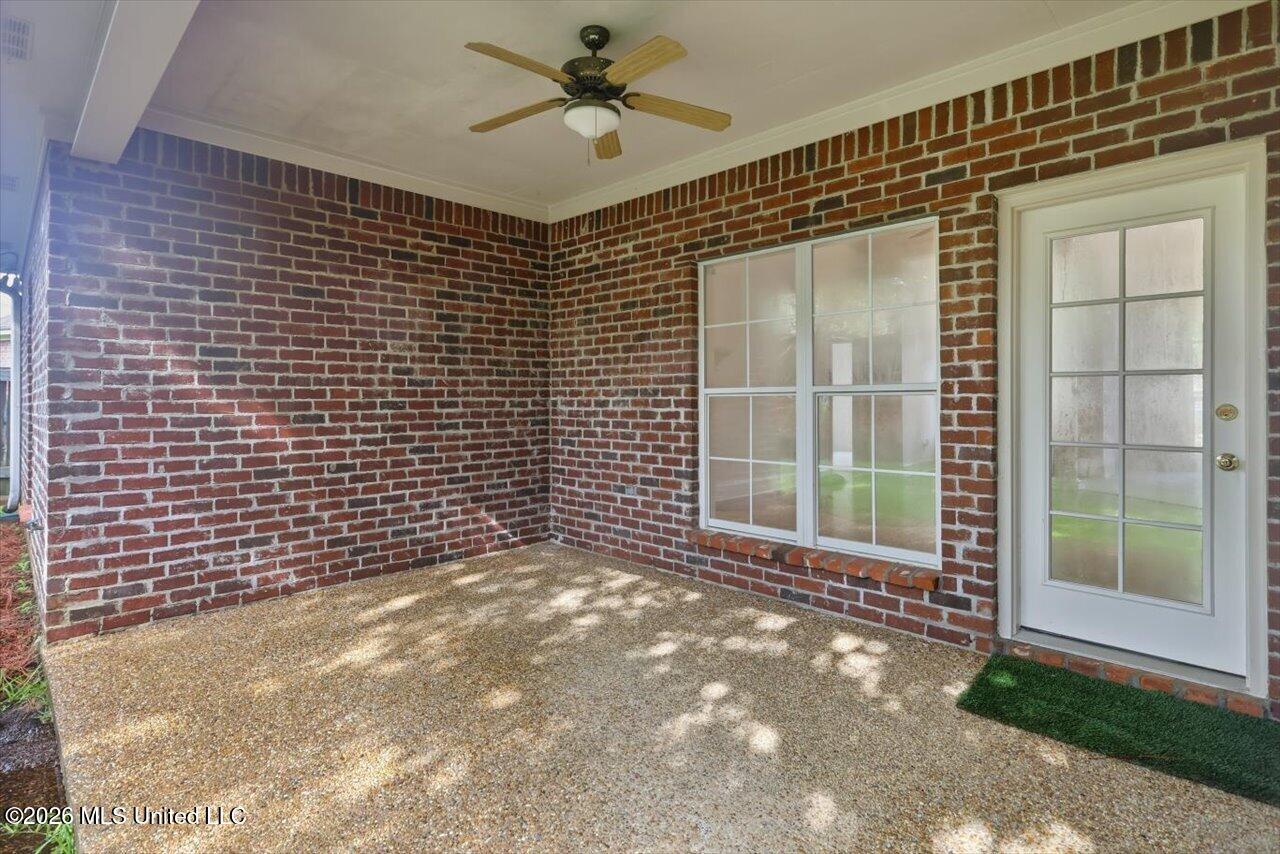 503 Hazelton Drive Property Photo 18