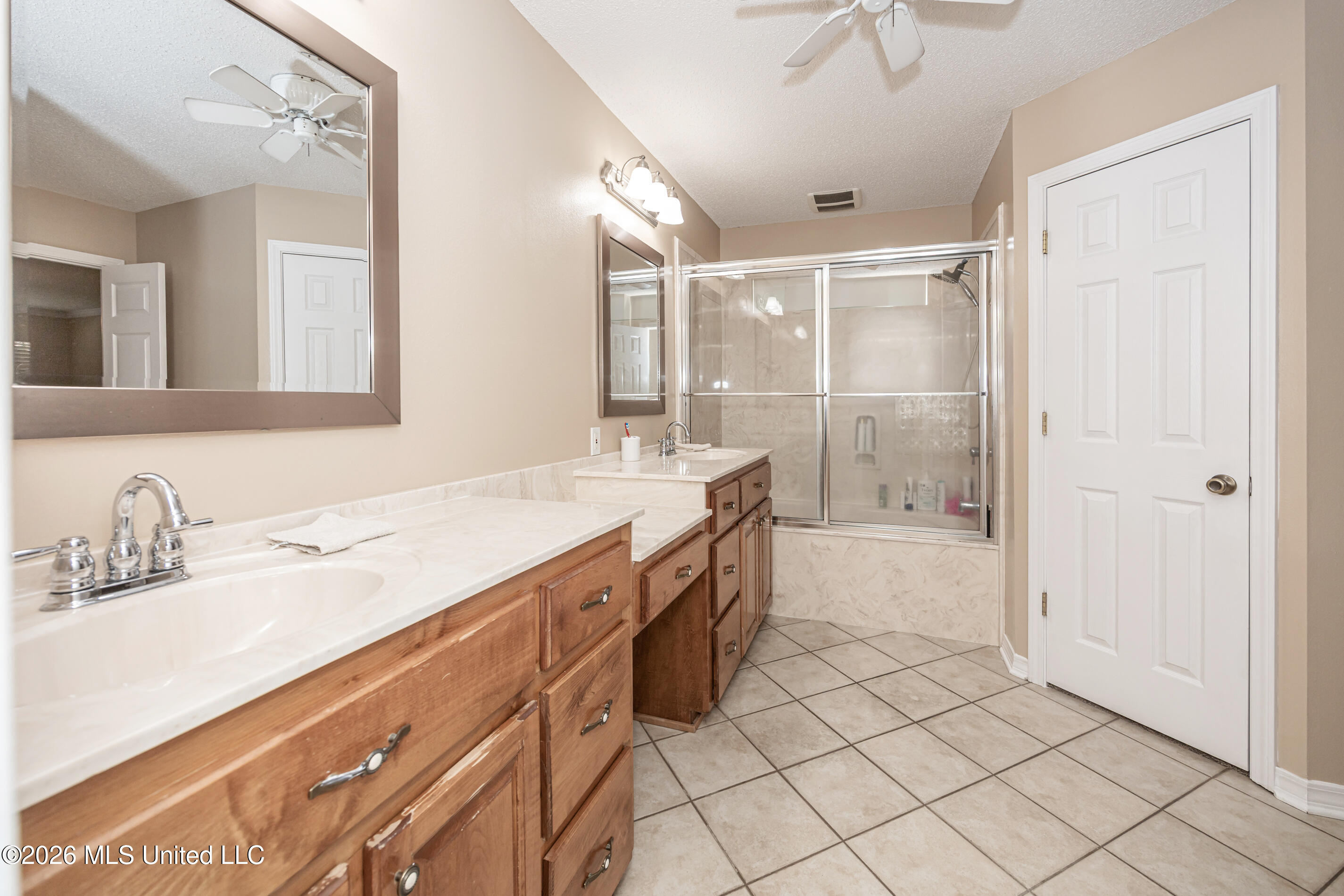 9227 Nancy Drive Property Photo 15