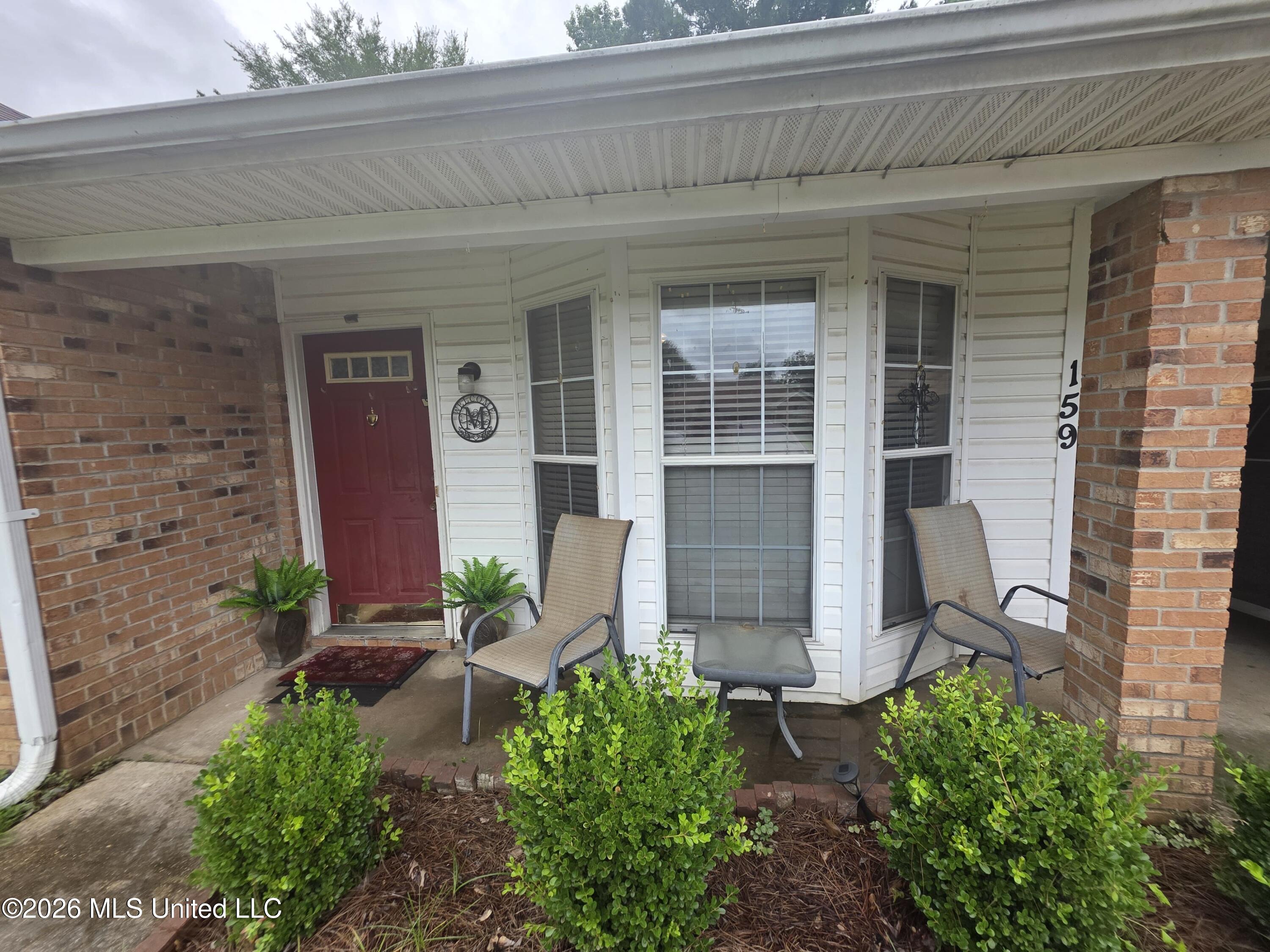 159 Greenfield Lane Property Photo 4