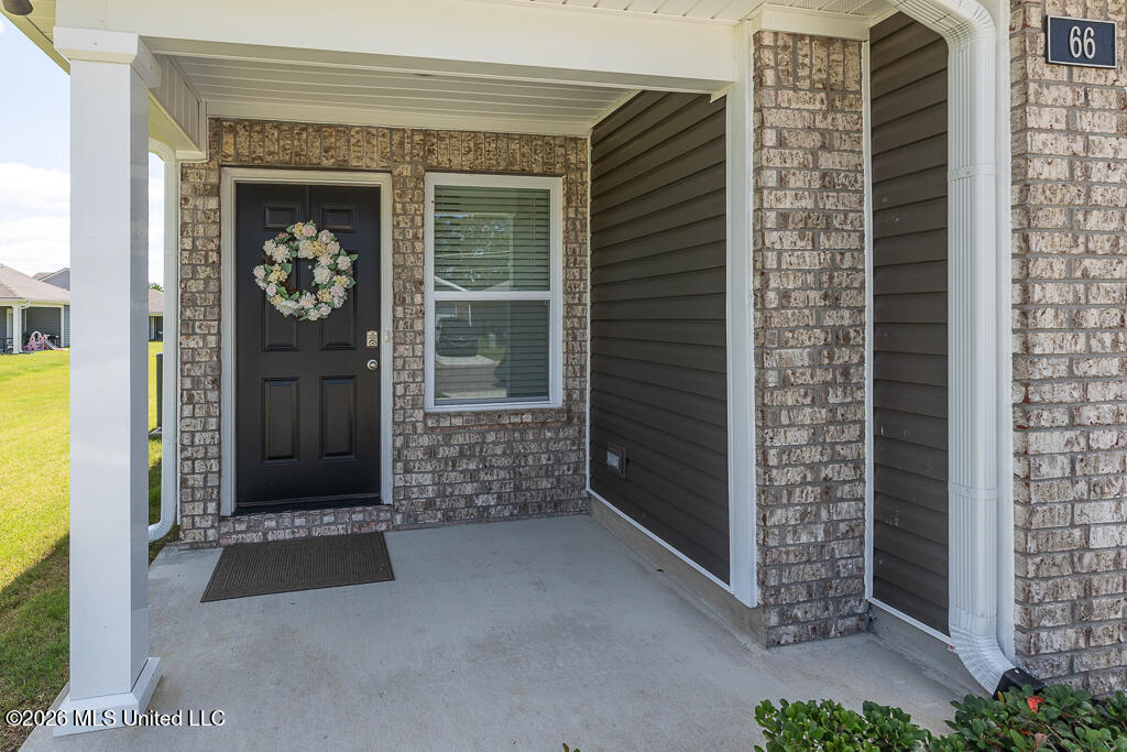 66 Sealy Drive Property Photo 2