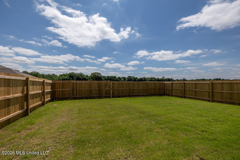 66 Sealy Drive Property Photo 7