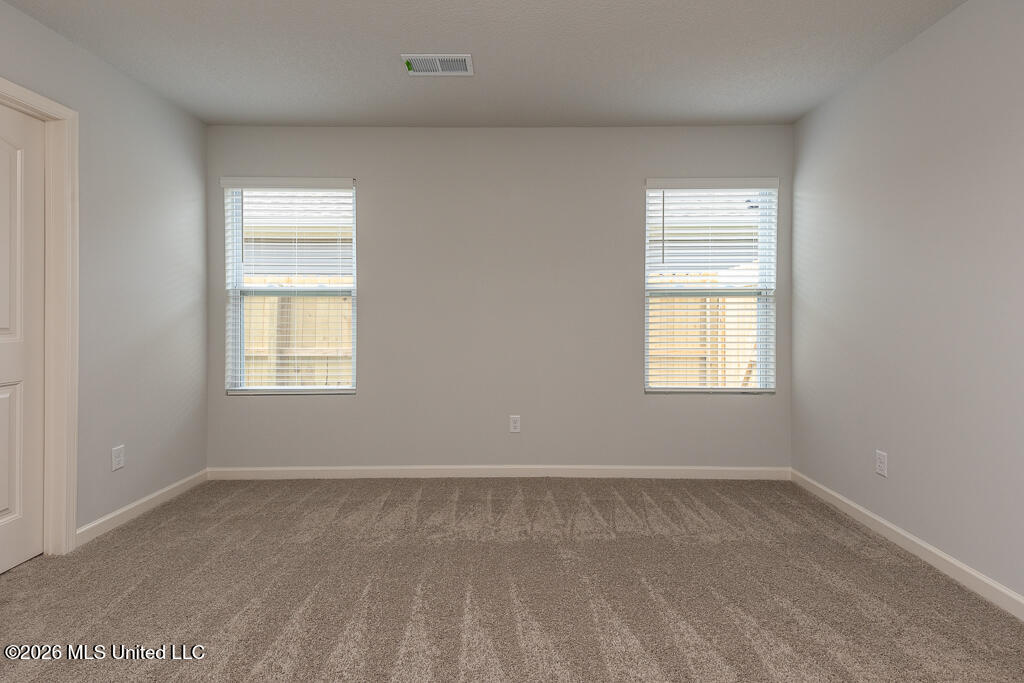66 Sealy Drive Property Photo 11