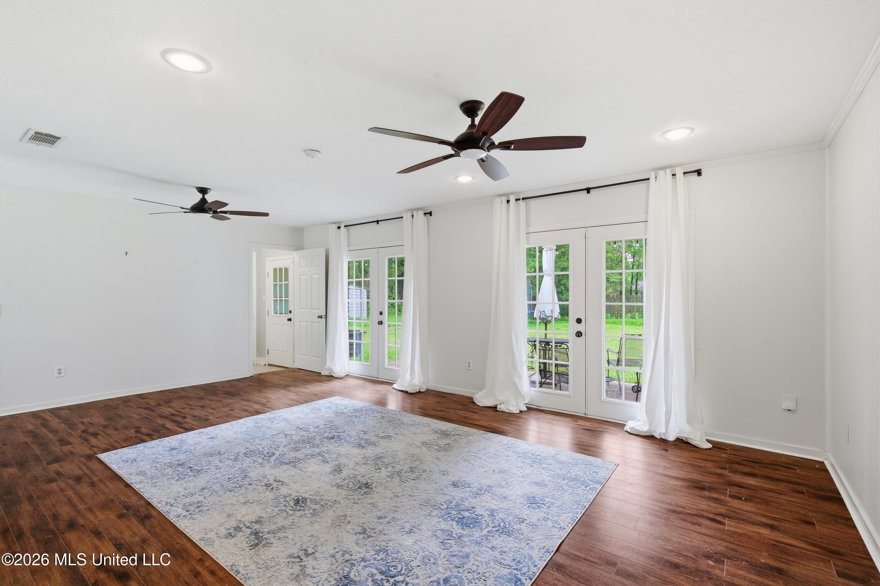 215 Sheryl Drive Property Photo 12