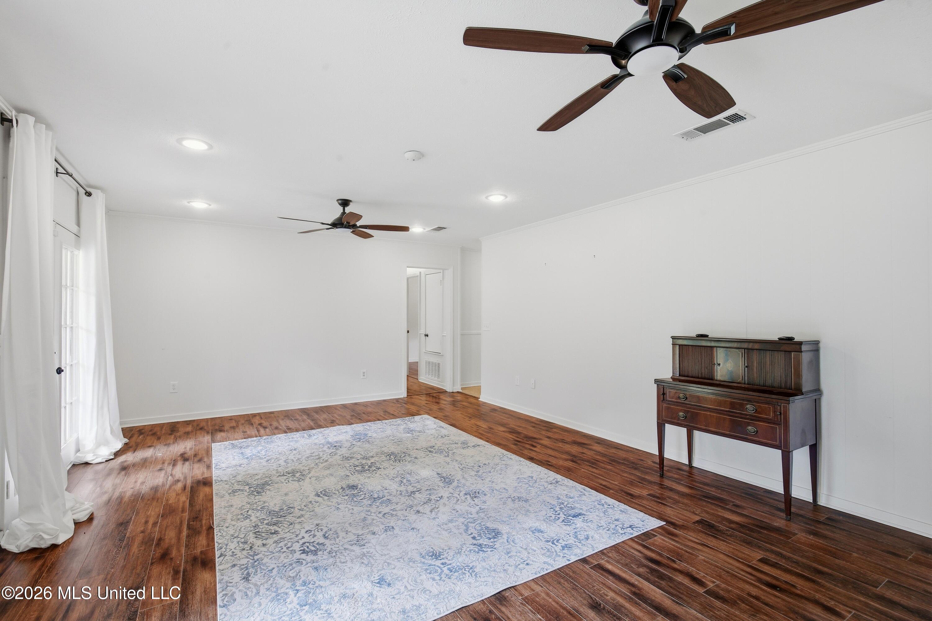 215 Sheryl Drive Property Photo 13