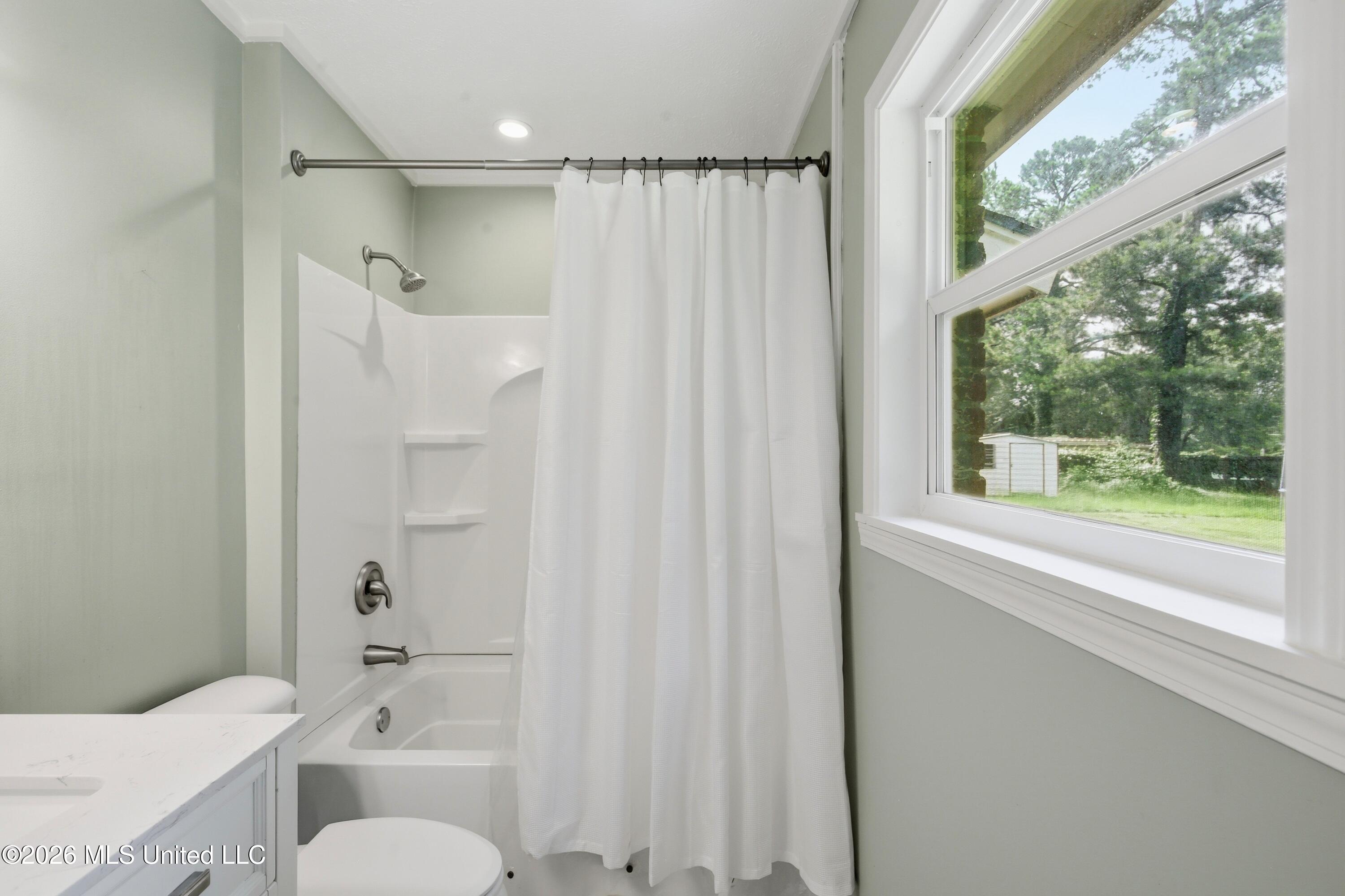 215 Sheryl Drive Property Photo 20