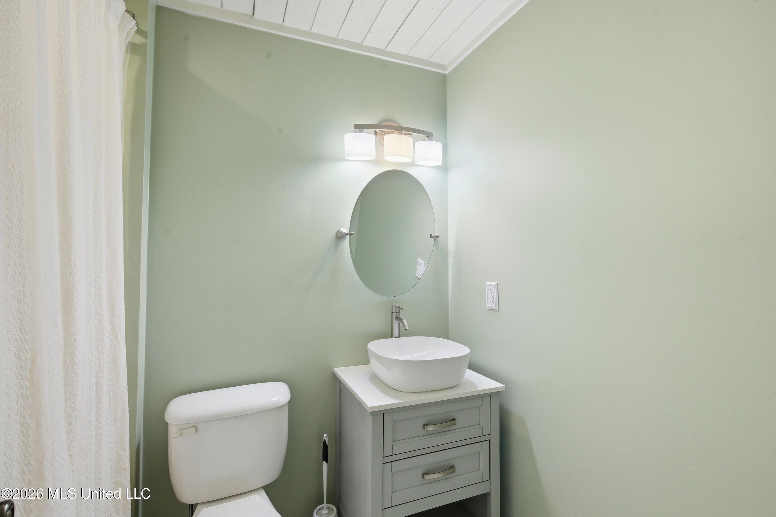 215 Sheryl Drive Property Photo 24