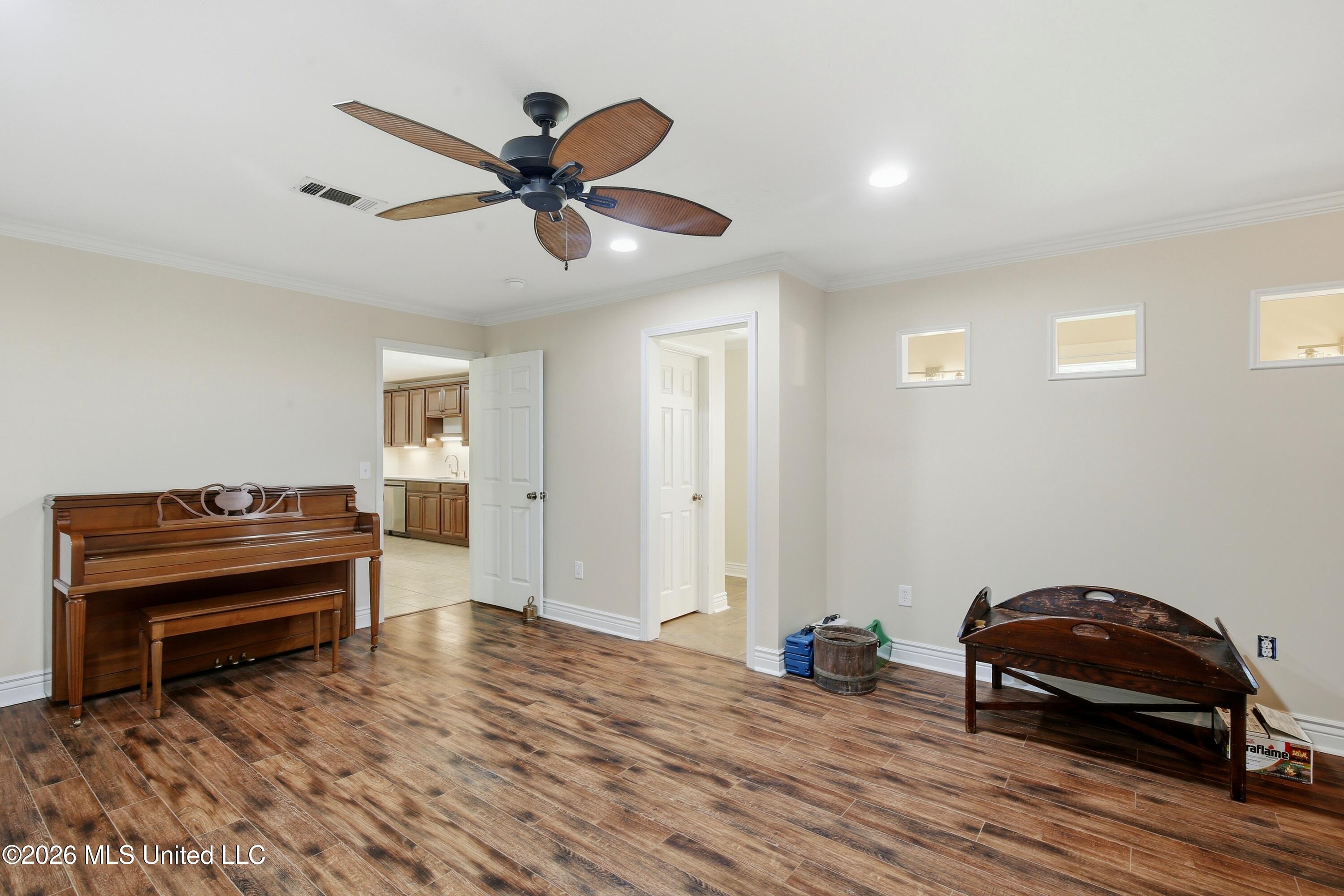 215 Sheryl Drive Property Photo 31