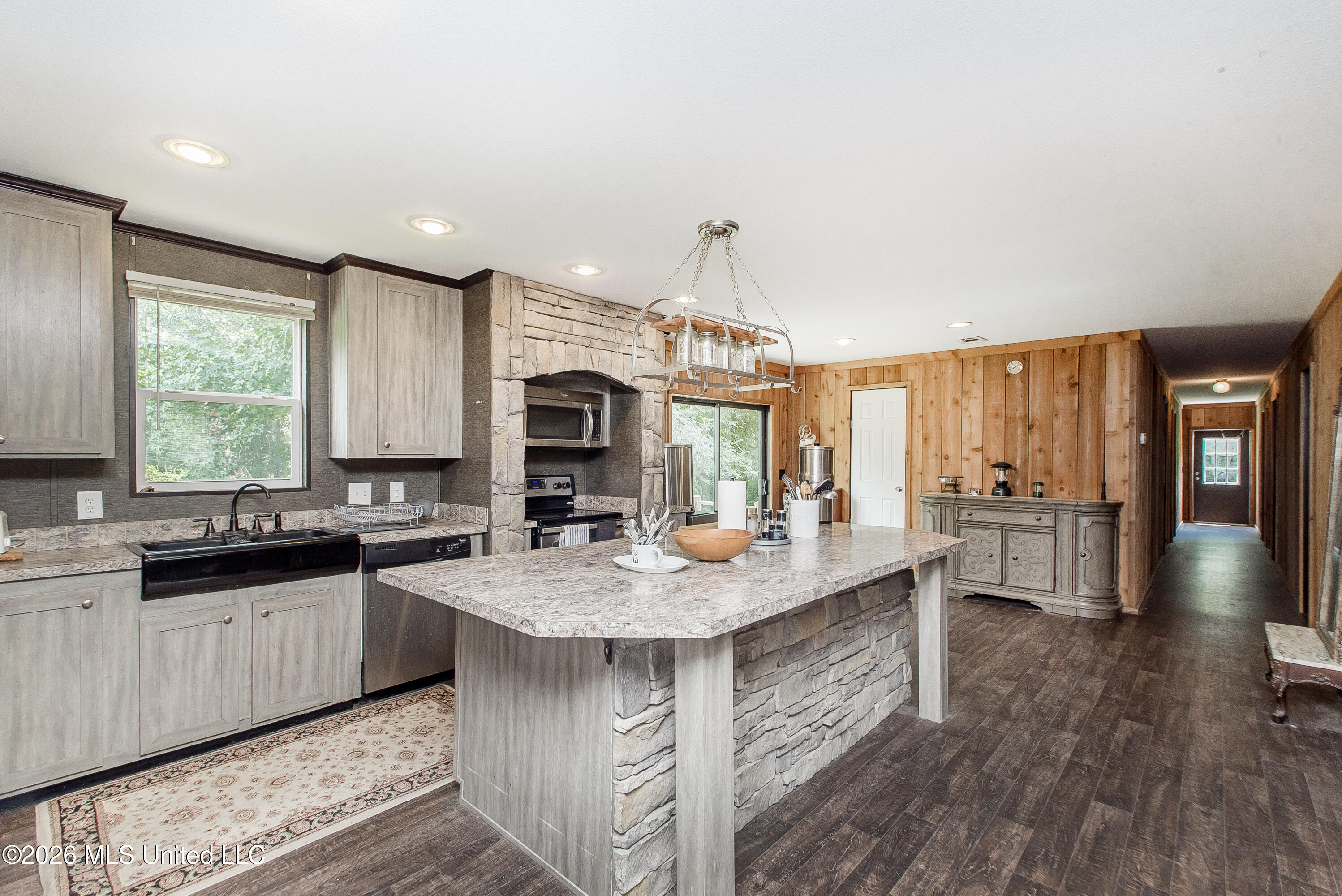 1086 Coffey Road Property Photo 10