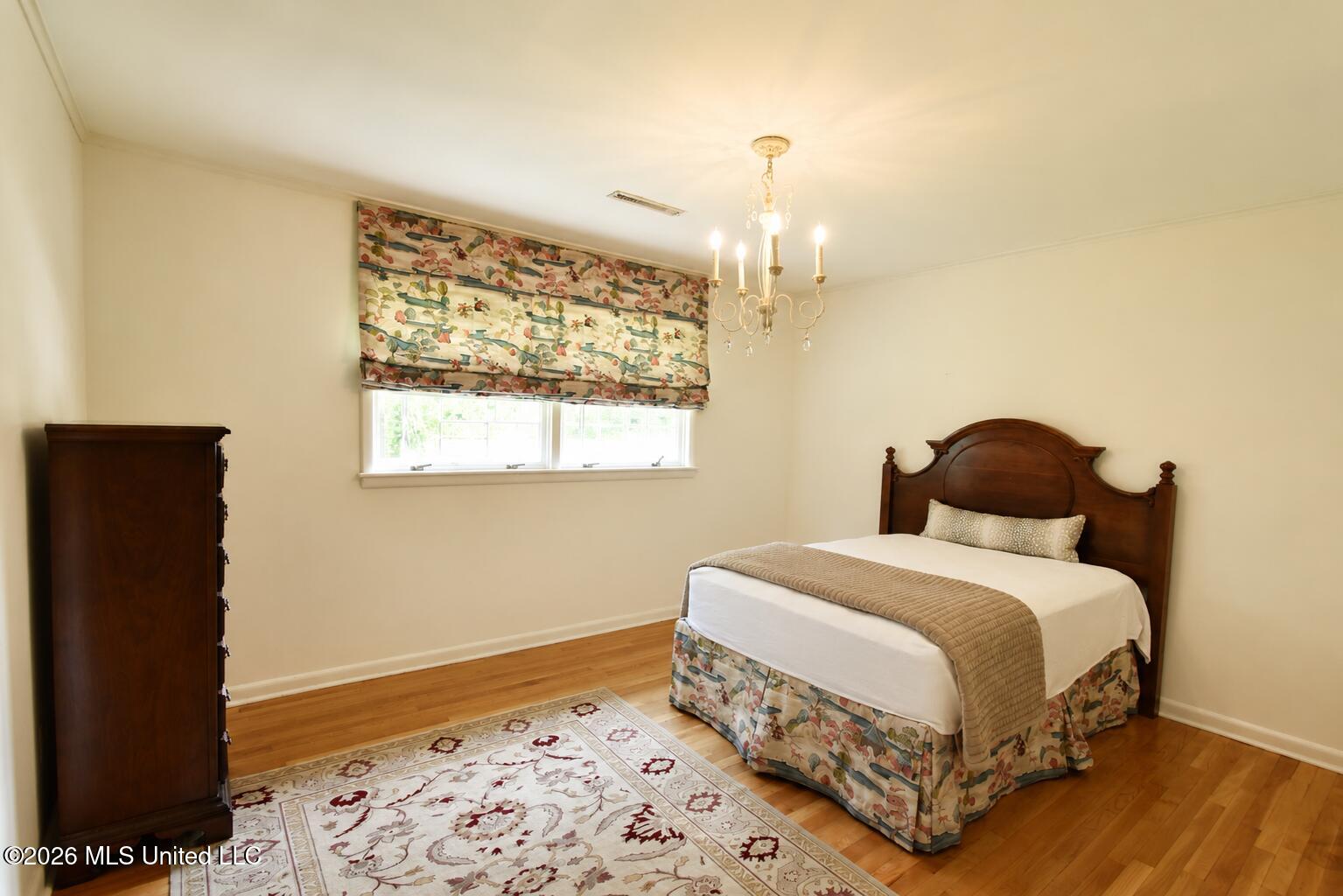 408 E Park Avenue Property Photo 17