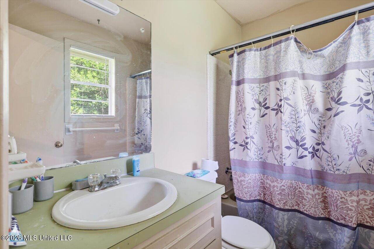 4813 Terry Road Property Photo 18