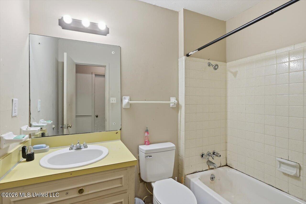 4813 Terry Road Property Photo 21
