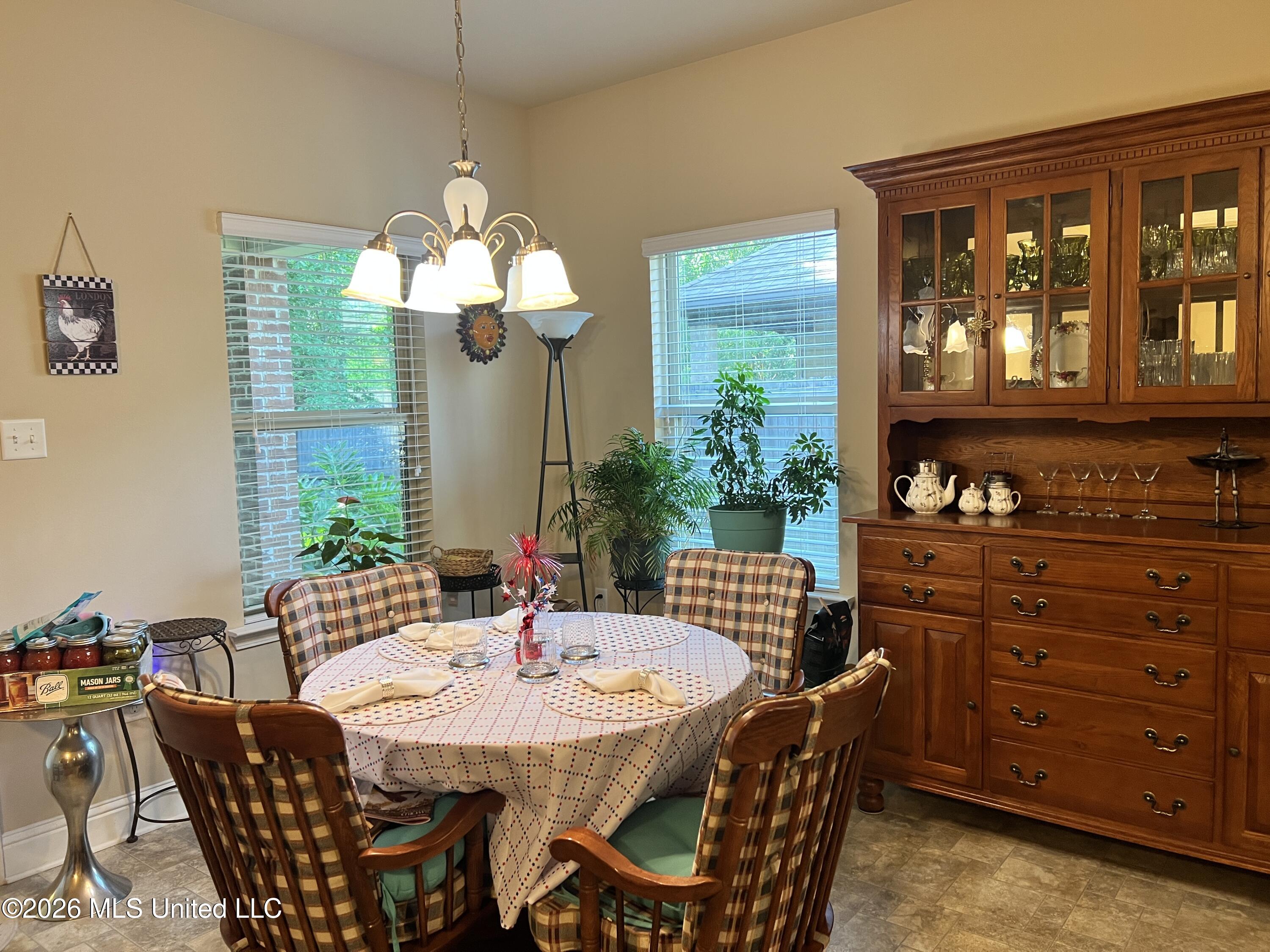 11478 Caroline Court Property Photo 7
