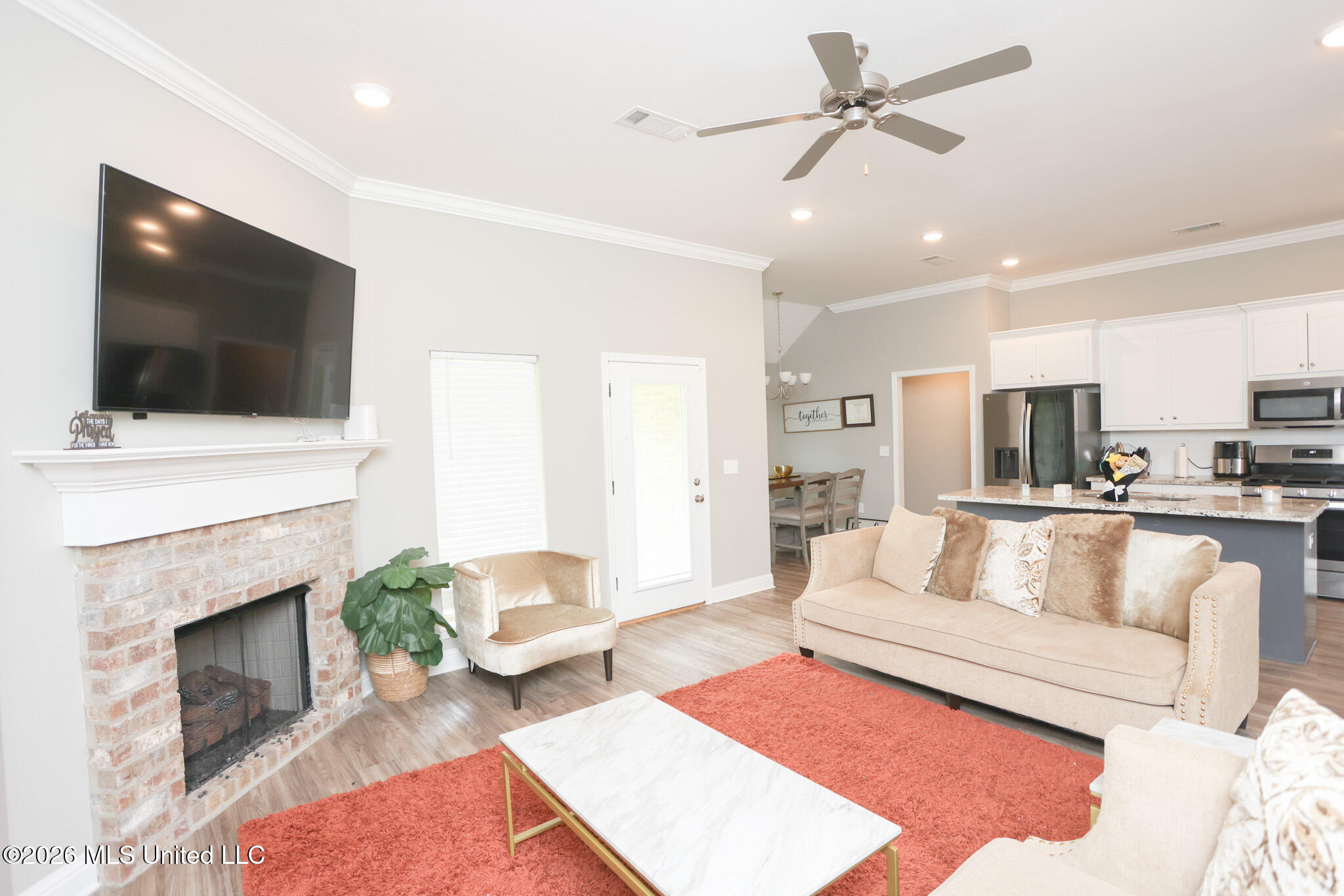 629 Westfield Drive Property Photo 4