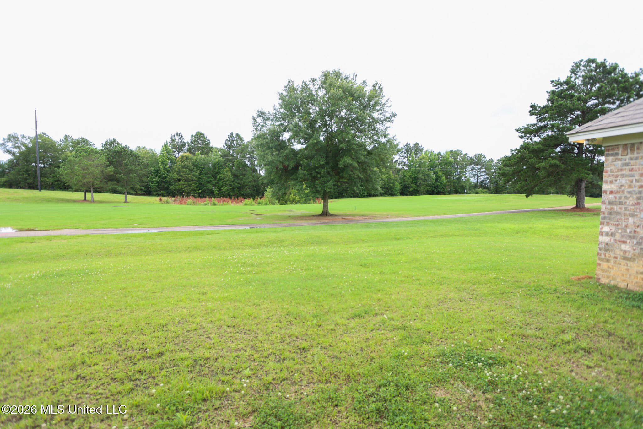 629 Westfield Drive Property Photo 14