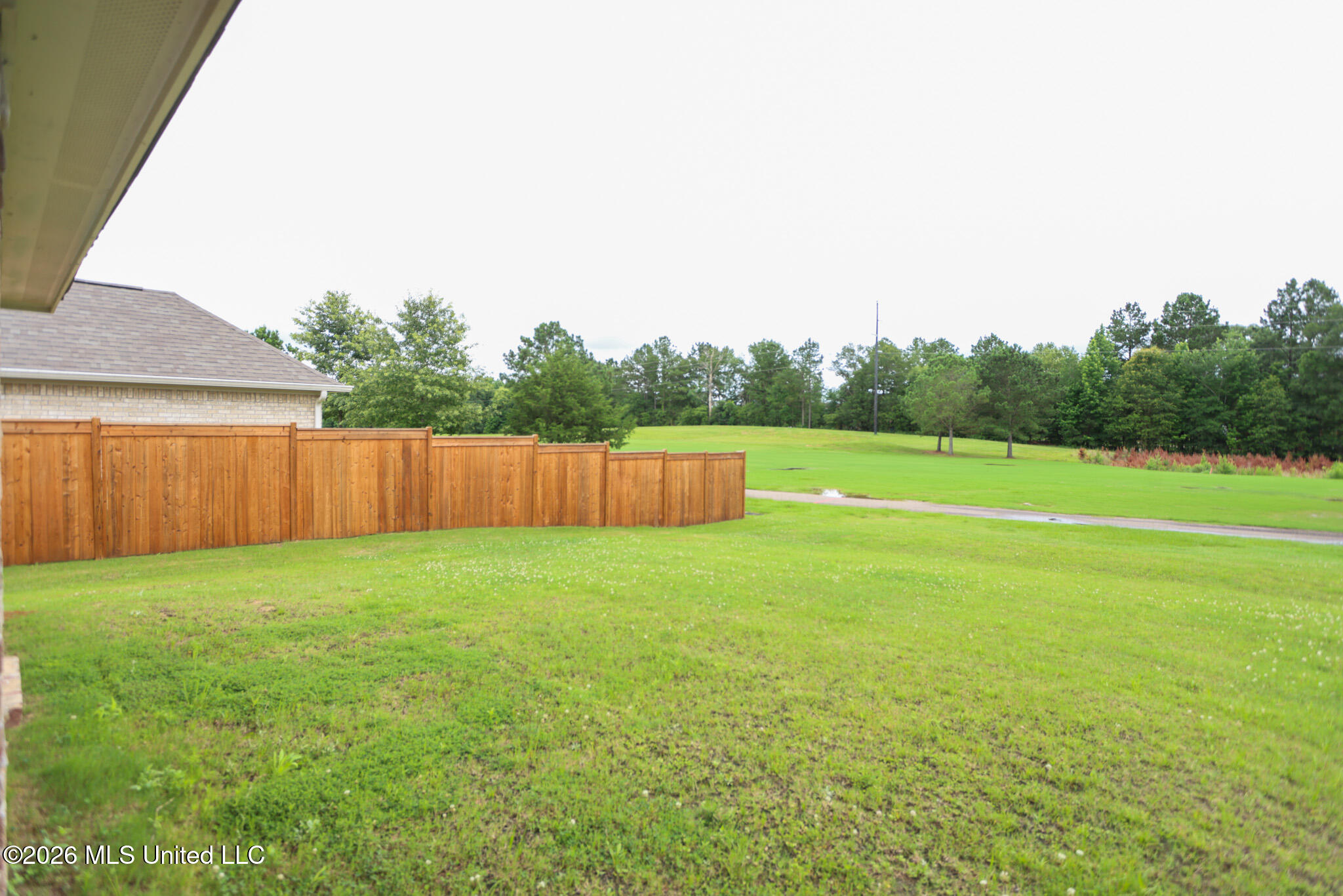 629 Westfield Drive Property Photo 15